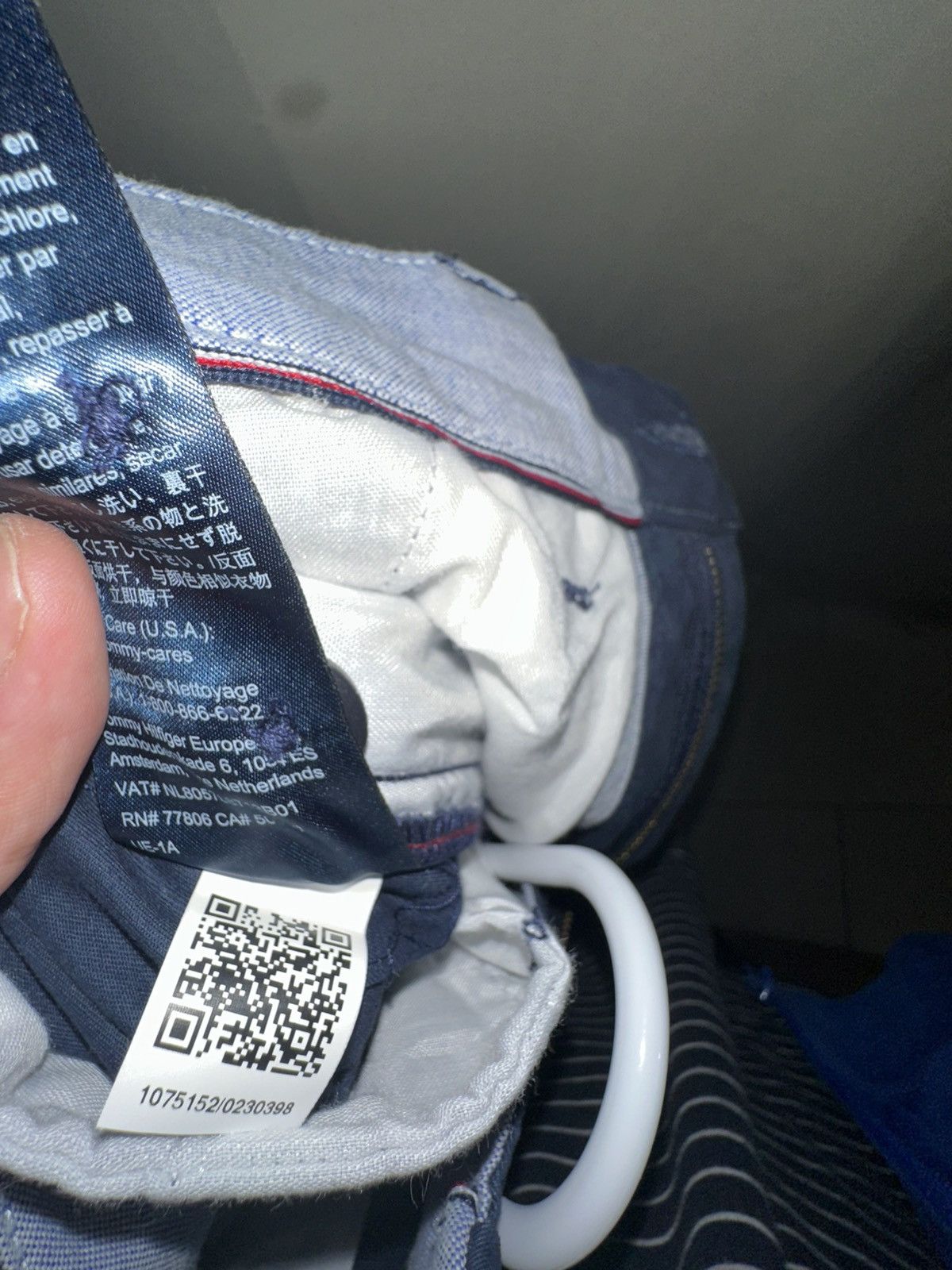 Tommy Hilfiger Navy blue Tommy Hilfiger chino pants Size US 29 - 7 Thumbnail