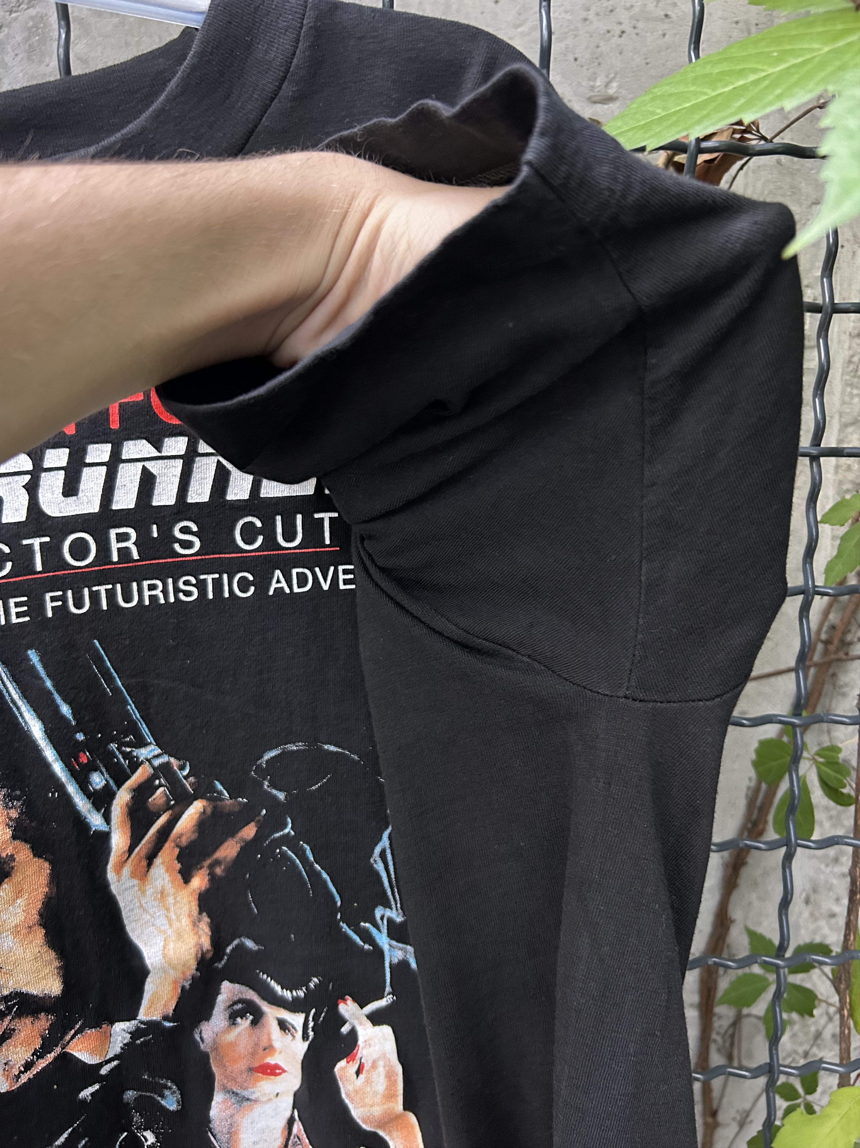 Vintage Vintage 90s Blade Runner Director's Cut Movie Promo T-shirt Size US L / EU 52-54 / 3 - 16 Thumbnail