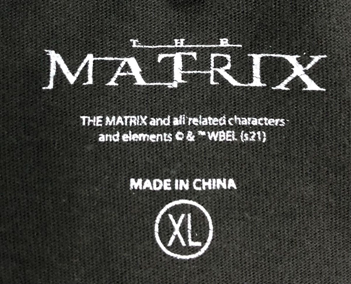 Vintage Vintage The Matrix T-Shirt Size US XL / EU 56 / 4 - 8 Thumbnail