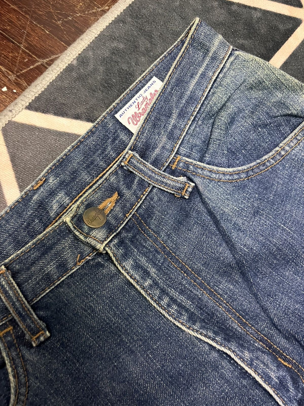 Wrangler 💥Vintage Lady Wrangler FLARE BOOTCUT Seasoned Jeans Size 30" / US 8 / IT 44 - 6 Thumbnail