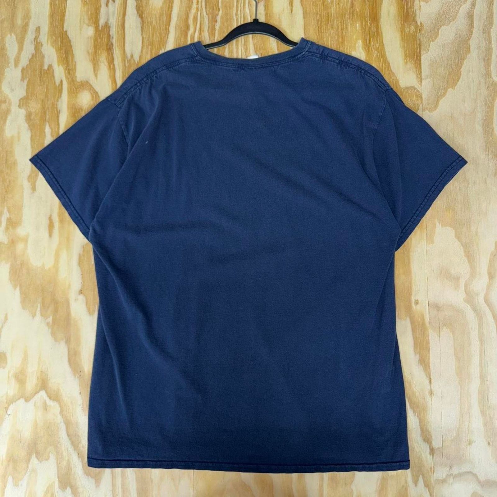 Gildan Vintage y2k seattle usa tourist skyline 2000s t-shirt Size US XL / EU 56 / 4 - 2 Thumbnail