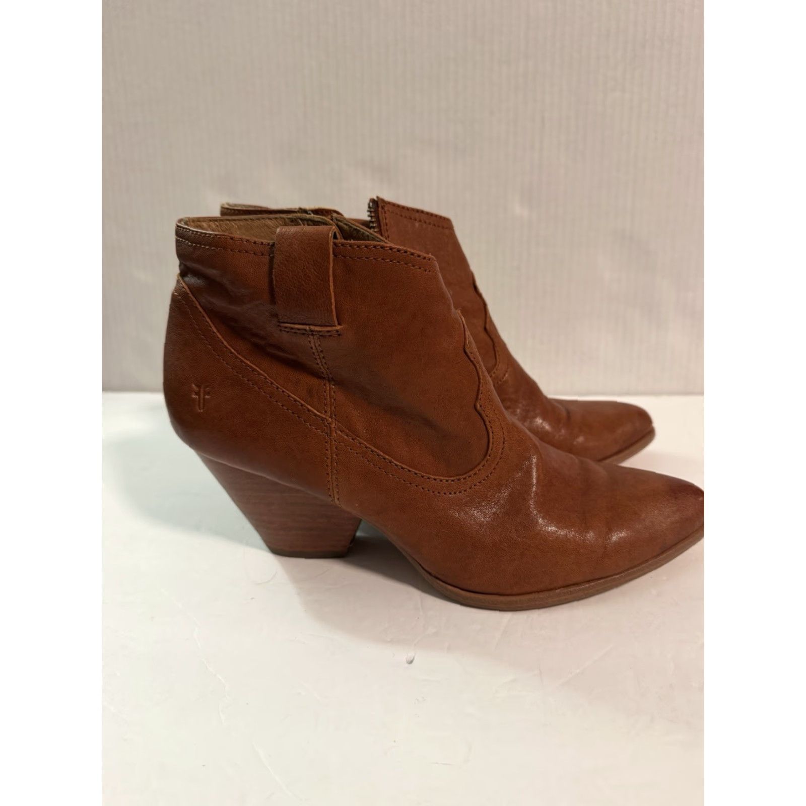 Frye Frye Reina Cognac Leather Western Ankle Bootie 3479257-COG Size 9M Women Boots Size US 9 / IT 39 - 5 Thumbnail