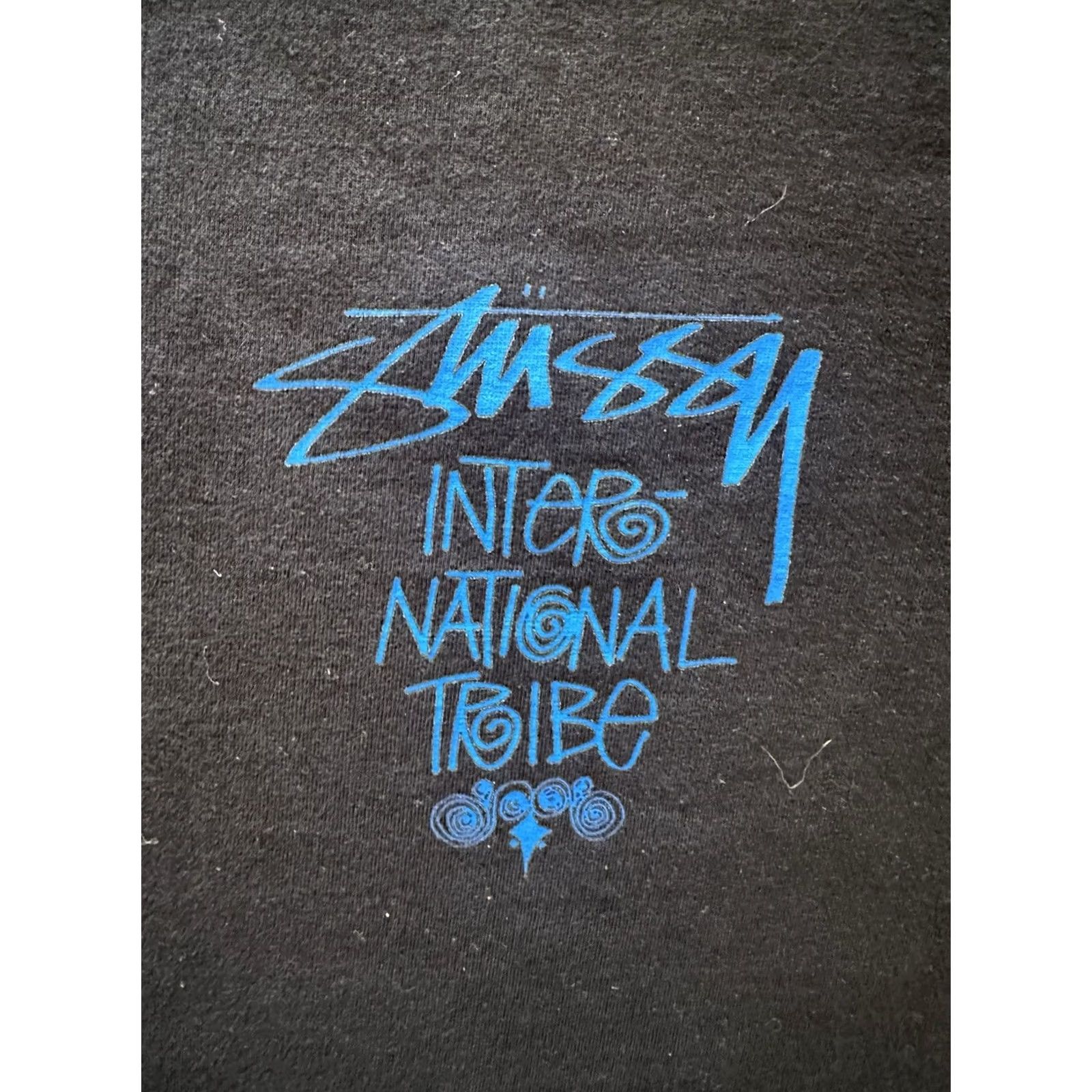 Vintage VINTAGE Stussy T-Shirt Mens XL Black Blue Tribal International Crew Neck Short Sleeve Logo Cotton Regular Chest 23” 28.75” 2020-2029 Size US XL / EU 56 / 4 - 4 Thumbnail
