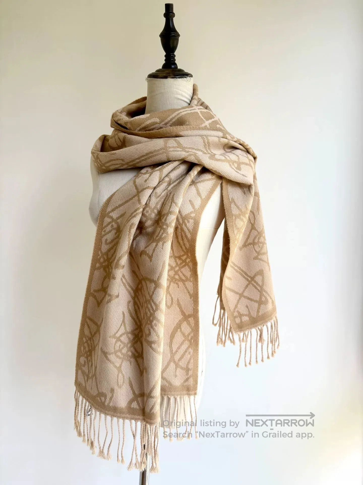 Vivienne Westwood Vivienne Westwood Vintage Beige Saturn Scarf. Size ONE SIZE - 2 Thumbnail