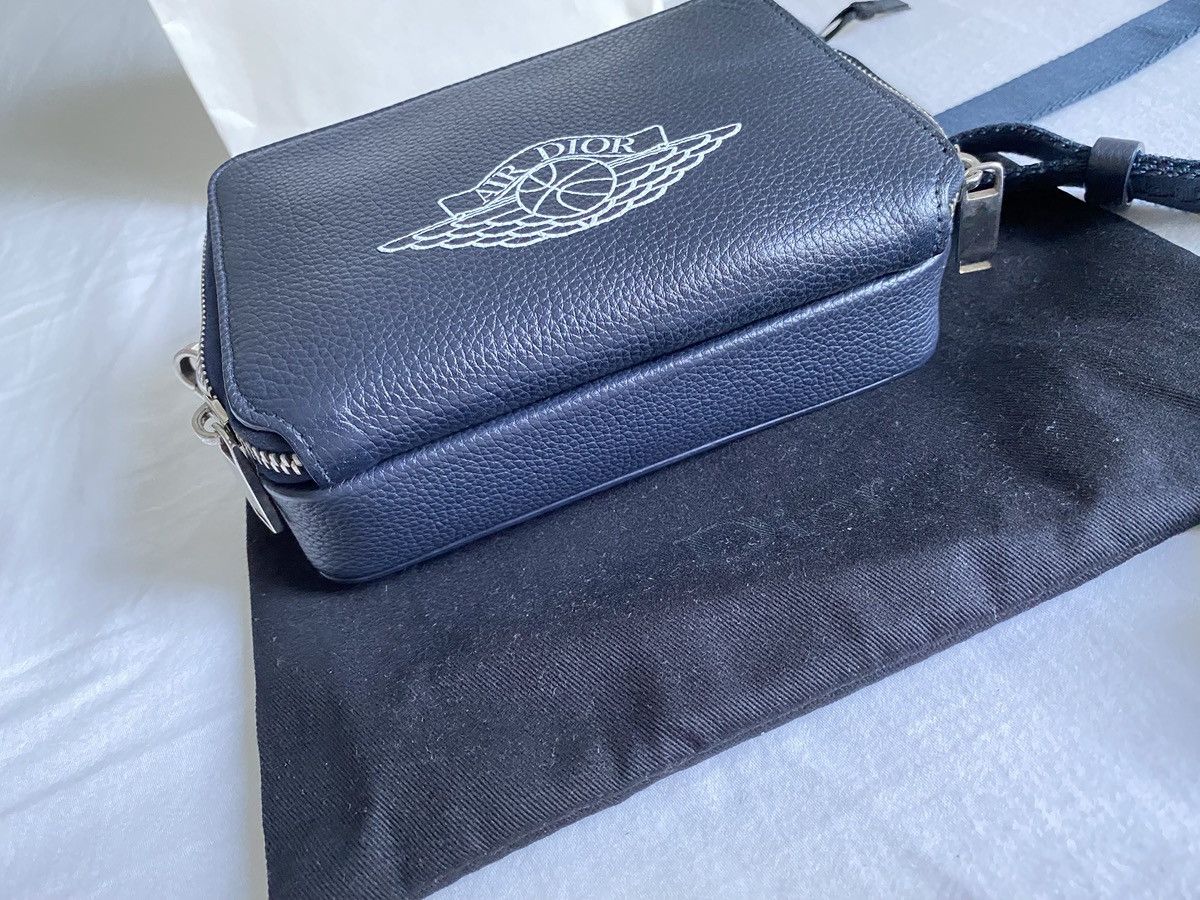 Dior × Jordan Brand Dior x Air Jordan Bag Size ONE SIZE - 8 Thumbnail