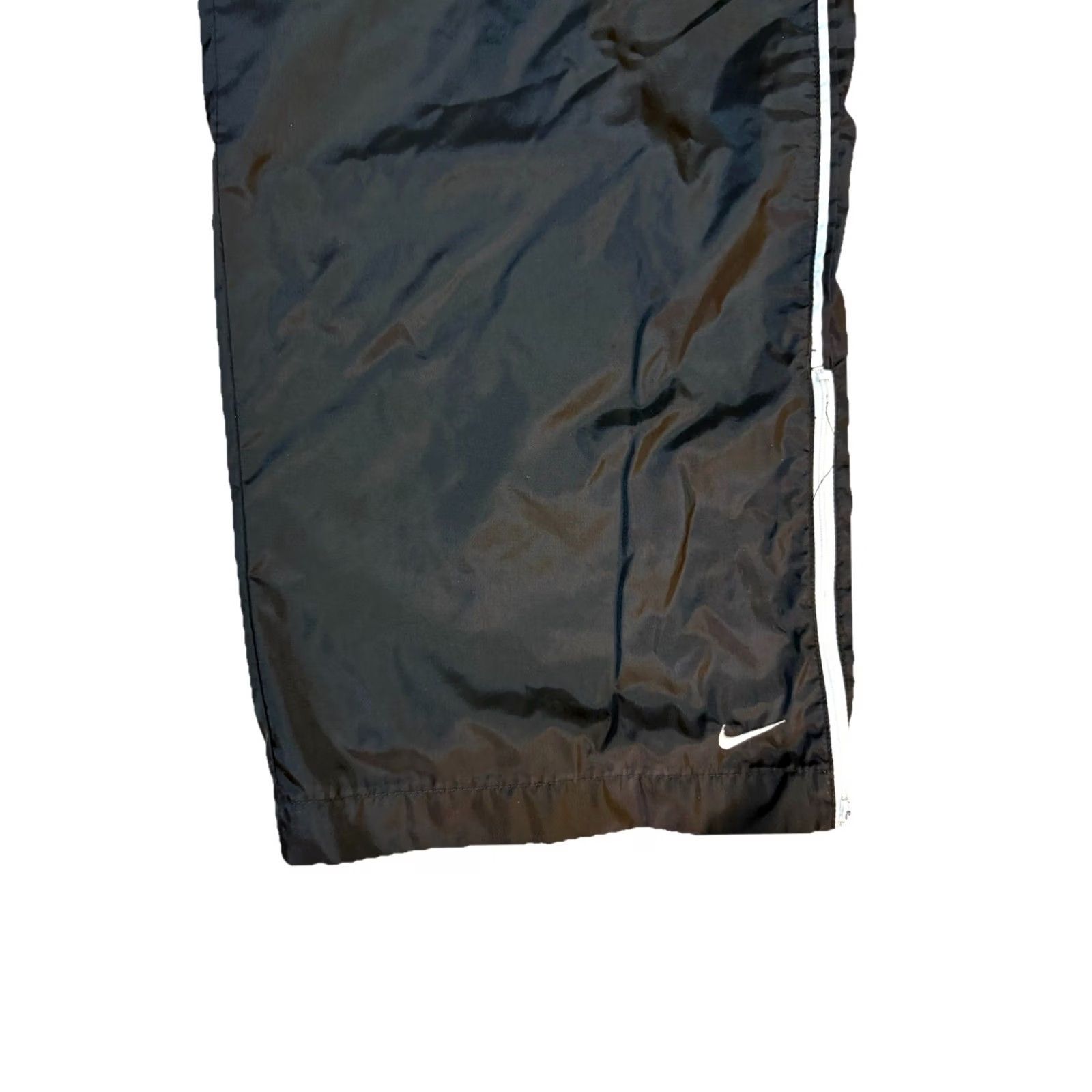 Nike VINTAGE Nike Sweatpants Women Large Black Swoosh Track Zipper Bottoms Y2K Size 36" / US 14 / IT 50 - 3 Thumbnail