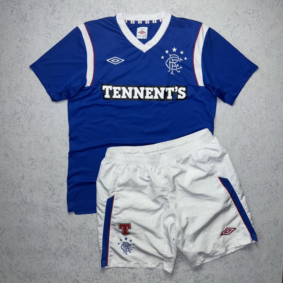 Umbro Umbro Rangers 2011/12 Home Football Kit Jersey+Shorts Size M Size US M / EU 48-50 / 2 - 1 Thumbnail