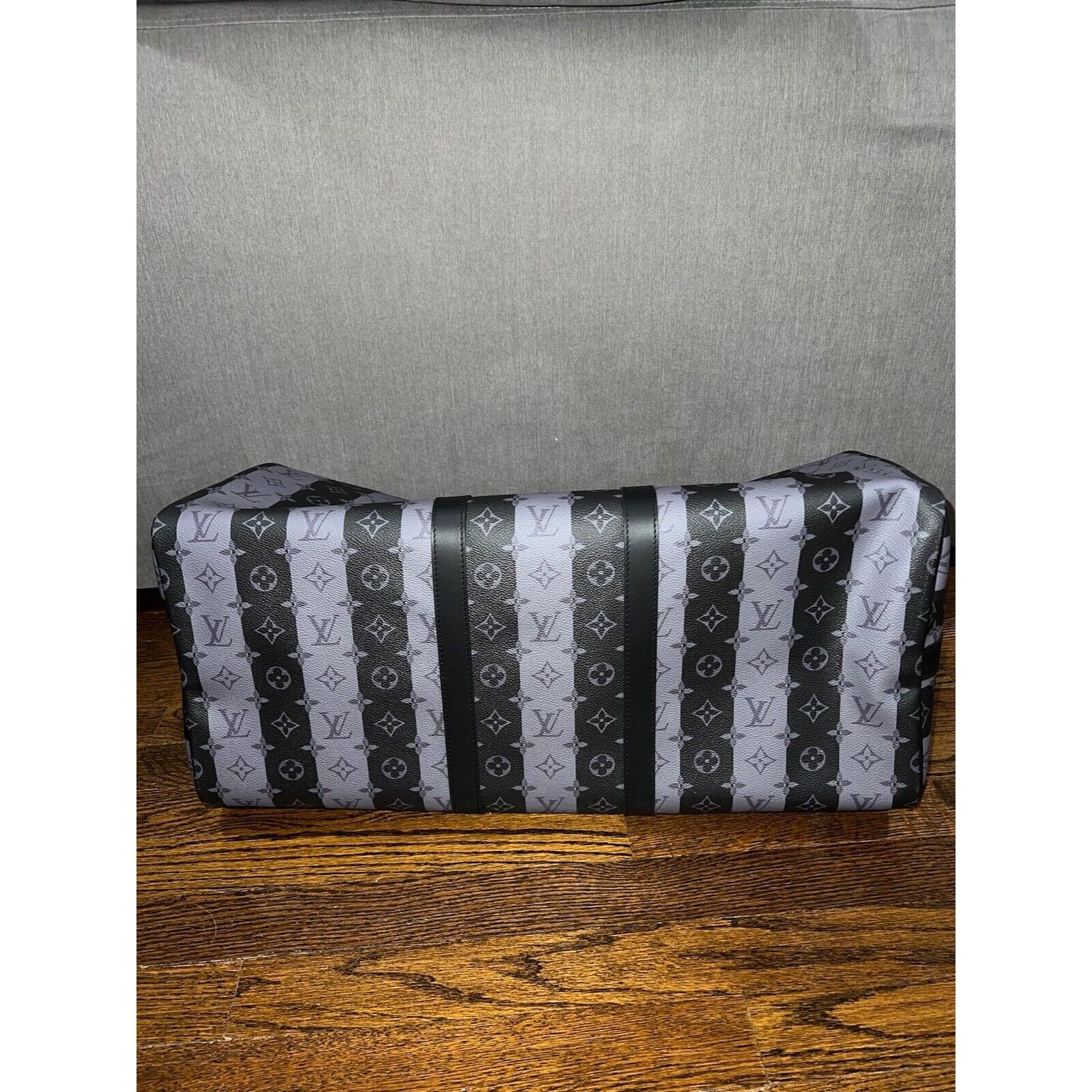 Louis Vuitton Louis Vuitton Keepall Black Stripe Monogram Heart Travel Bag Size ONE SIZE - 12 Thumbnail
