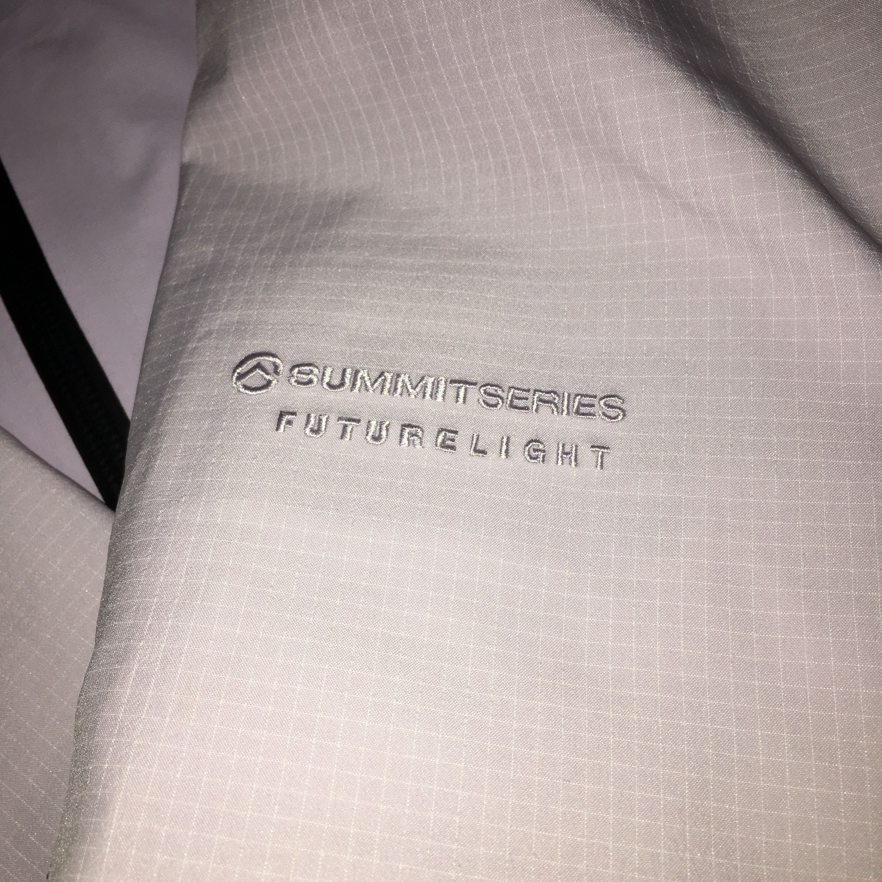 The North Face Wmn's SAMPLE Summit Series Futurelight Shell Jacket Size M / US 6-8 / IT 42-44 - 18 Thumbnail