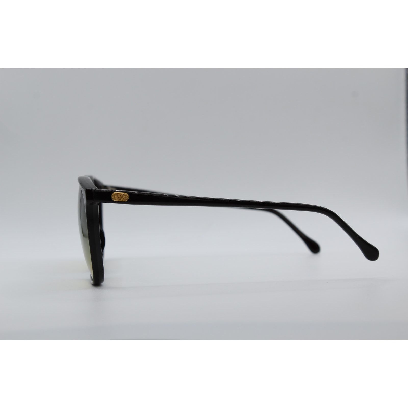 Guess Guess Black with Green Lens Square Sunglasses Size ONE SIZE - 3 Thumbnail