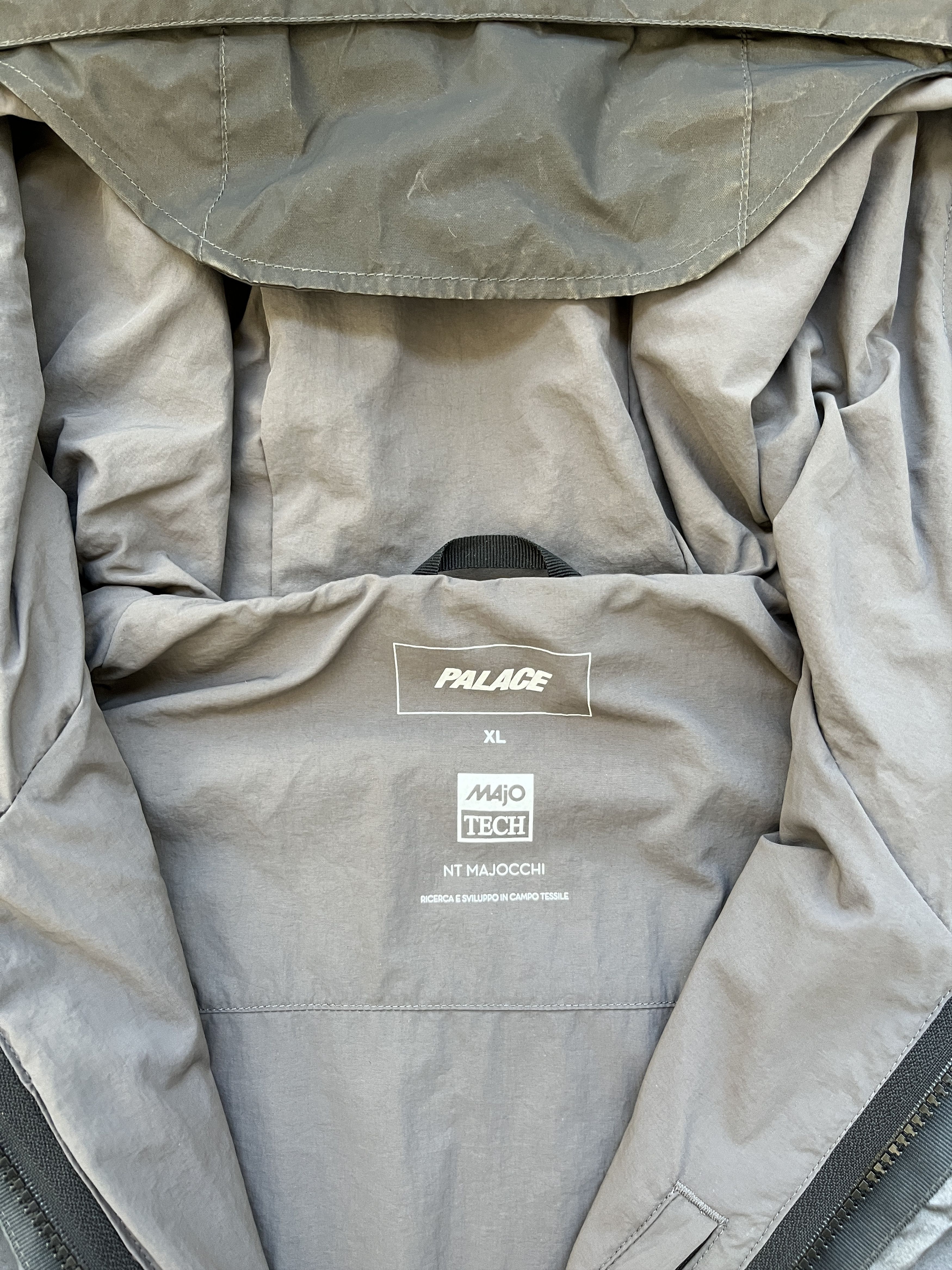 Palace Palace Deflector Jacket Reflective Black Size XL FW19 Size US XL / EU 56 / 4 - 3 Thumbnail
