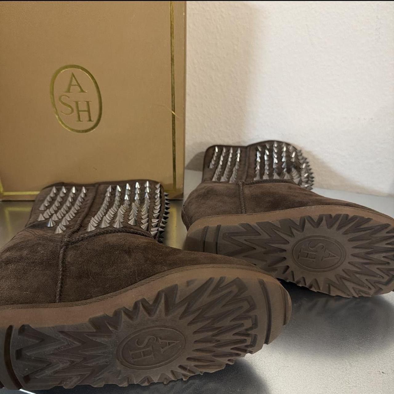 ASH ASH Rare Suede Spike Wedge UGG Boots Size US 5 / IT 35 - 6 Thumbnail