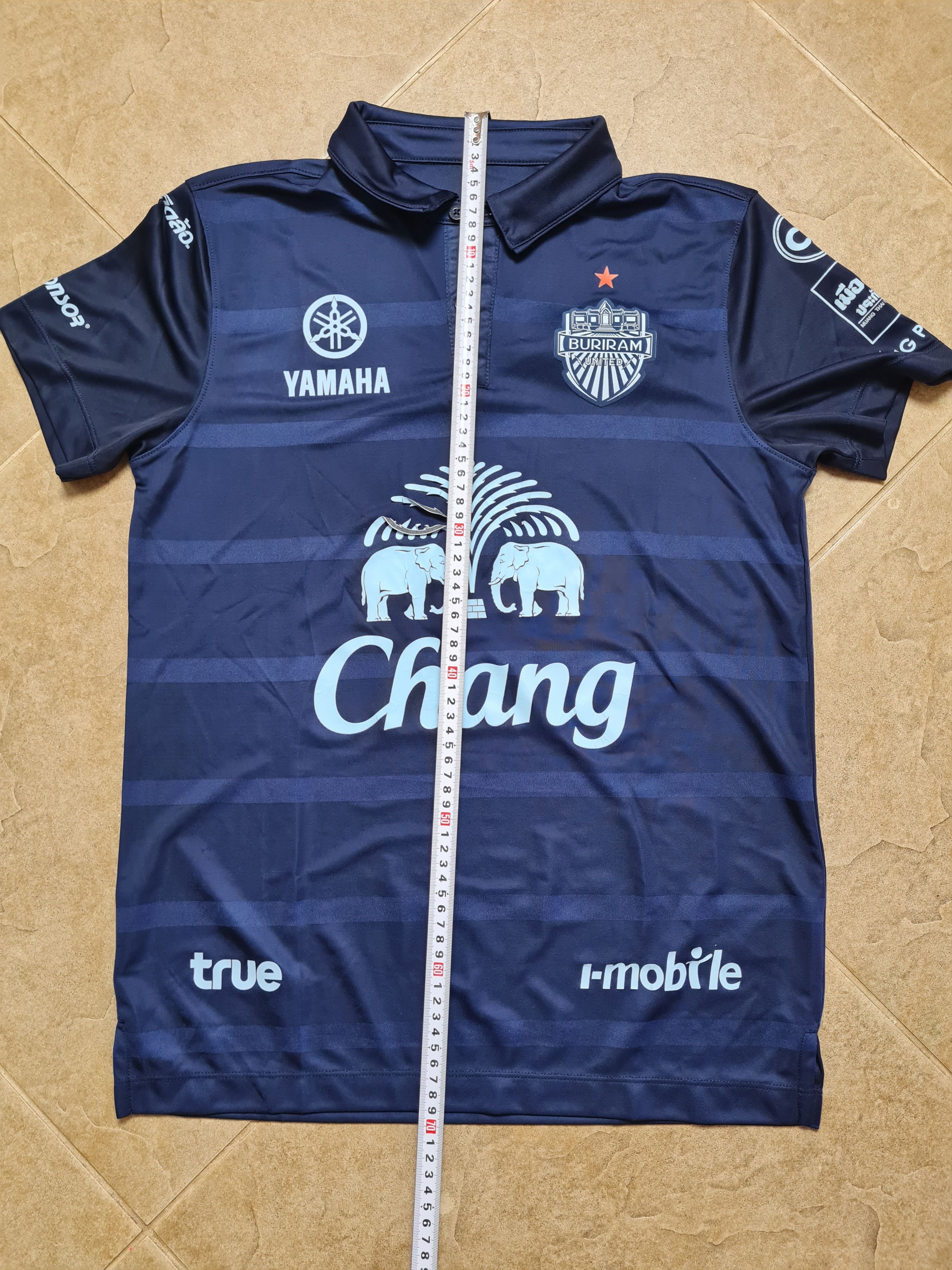 Other Football Jersey Buriram United FC Thailand Thai League 2017 Size US M / EU 48-50 / 2 - 7 Thumbnail