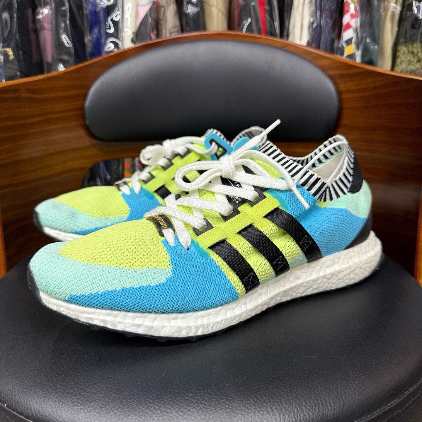 Adidas Adidas Green Lowtop Sneakers 44.5 Men Size US 11 / EU 44 - 1 Thumbnail
