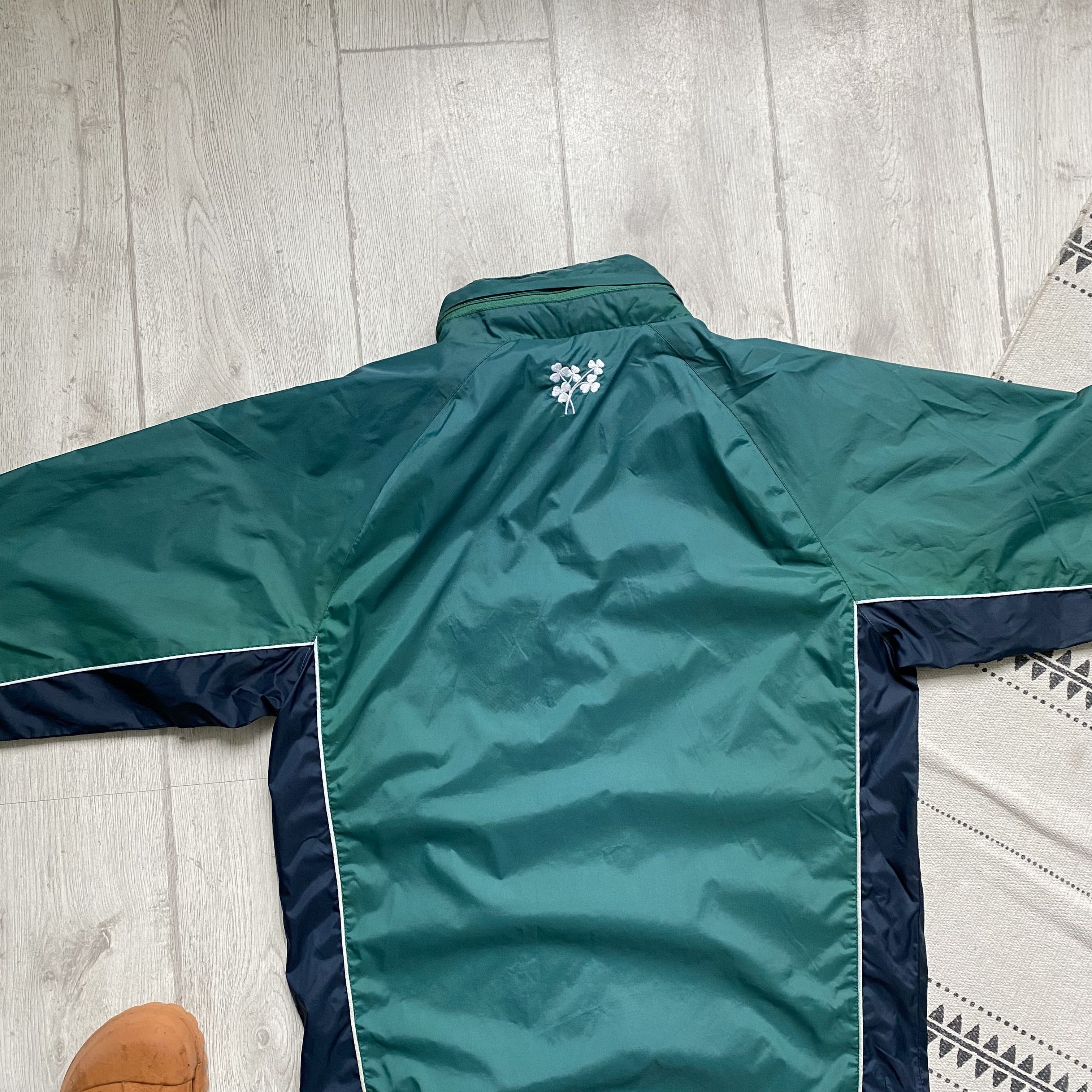 Canterbury of New Zealand ☘️Vintage Faded Ireland Rugby nylon jacket light Windbreaker Size US M / EU 48-50 / 2 - 10 Thumbnail
