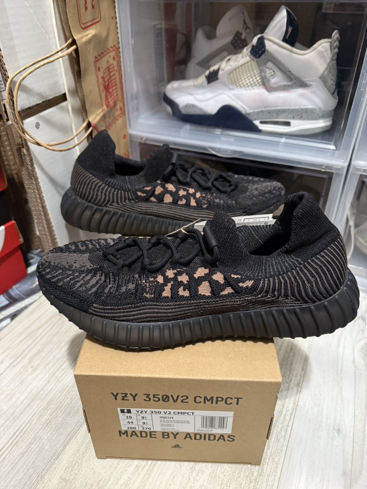 Adidas × Kanye West × Yeezy Season Yeezy 350 V2 CMPCT Slate Carbon 