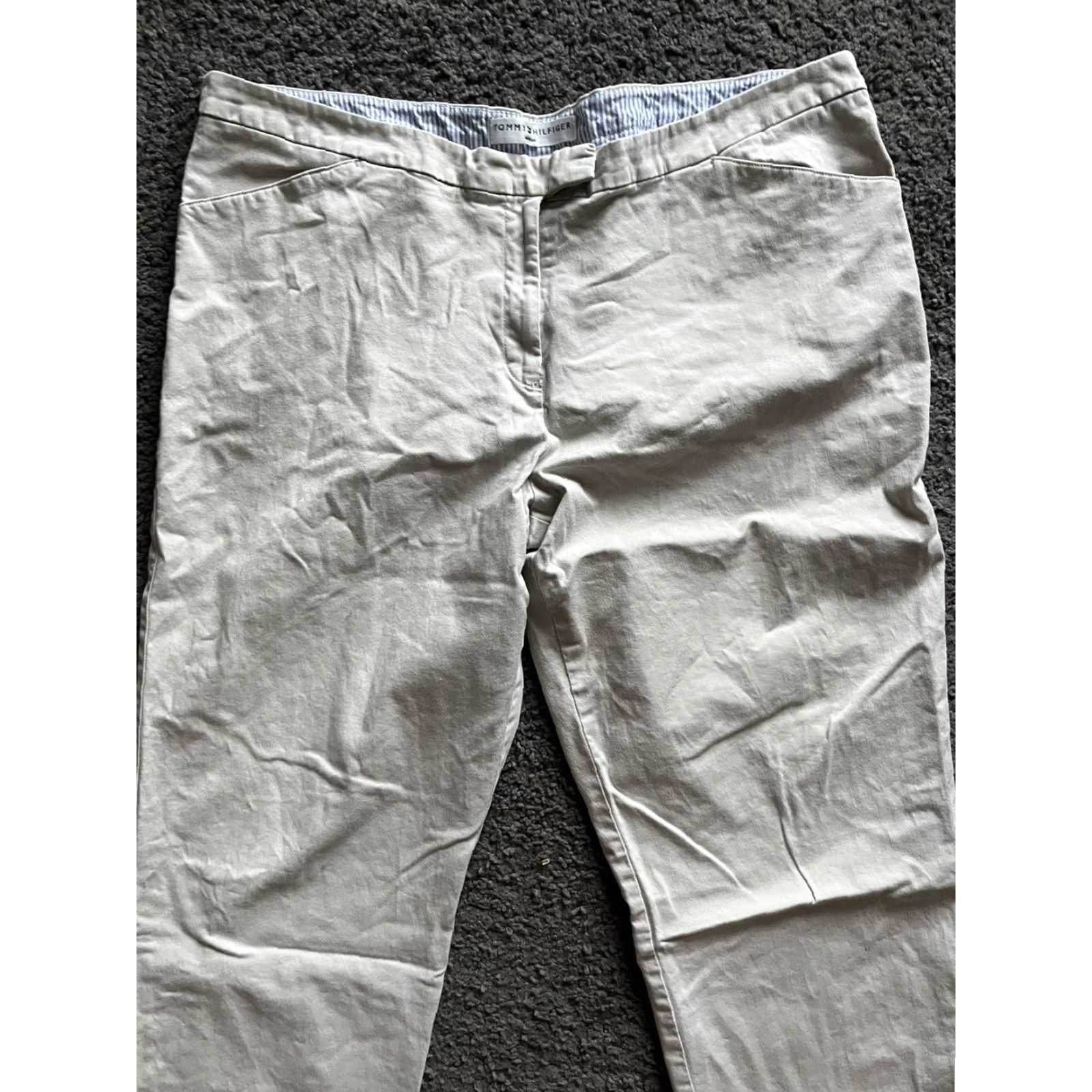 Tommy Hilfiger VINTAGE Tommy Hilfiger Pants Women’s 20 Beige Straight Leg Lightweight Flat Front Size 42" / US 20 - 2 Thumbnail