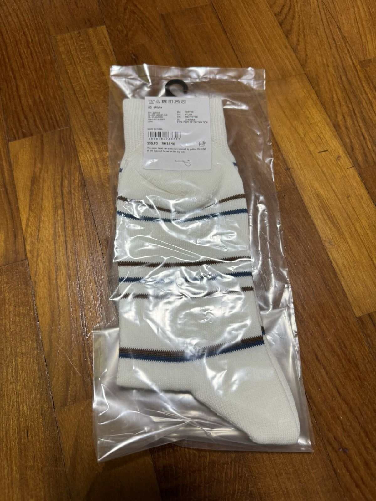 JW Anderson × Japanese Brand × Uniqlo JW Anderson x Uniqlo Socks SS24 Size 26 - 5 Thumbnail
