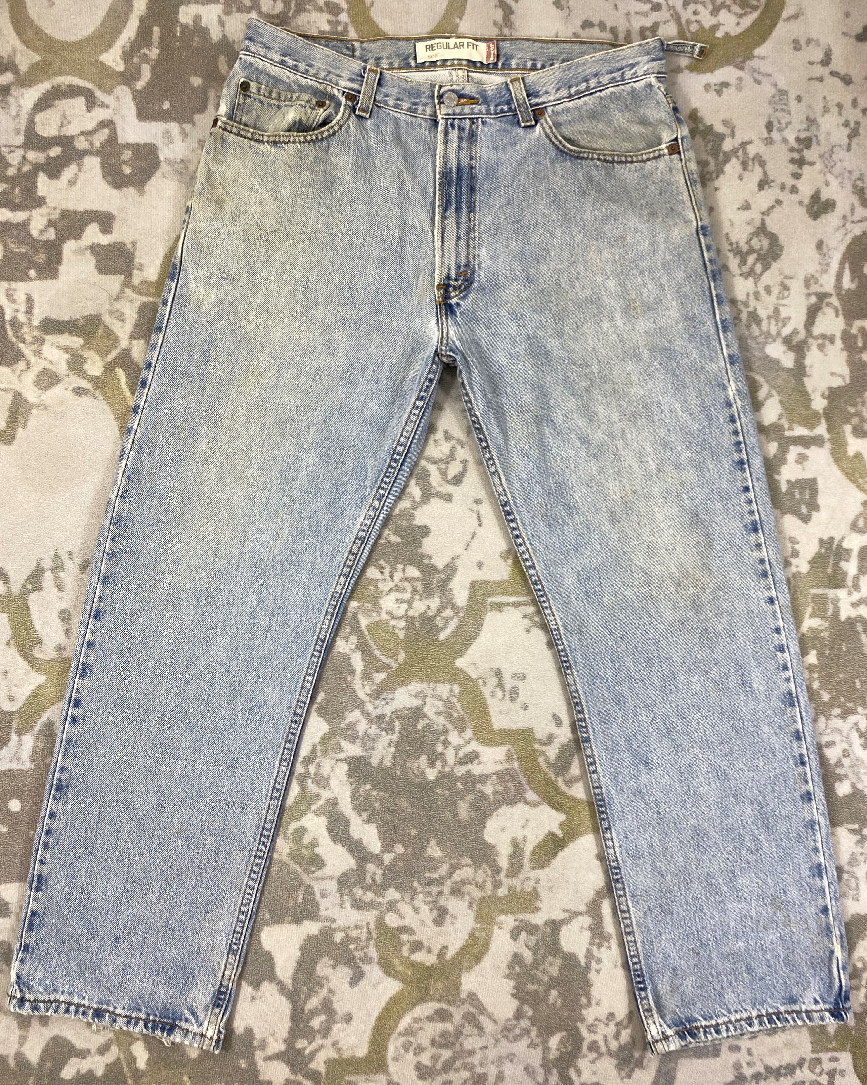 Levi's Light Wash Vintage Levi's 505 Regular Fit Denim 35x29 JN754 Size US 35 - 1 Thumbnail