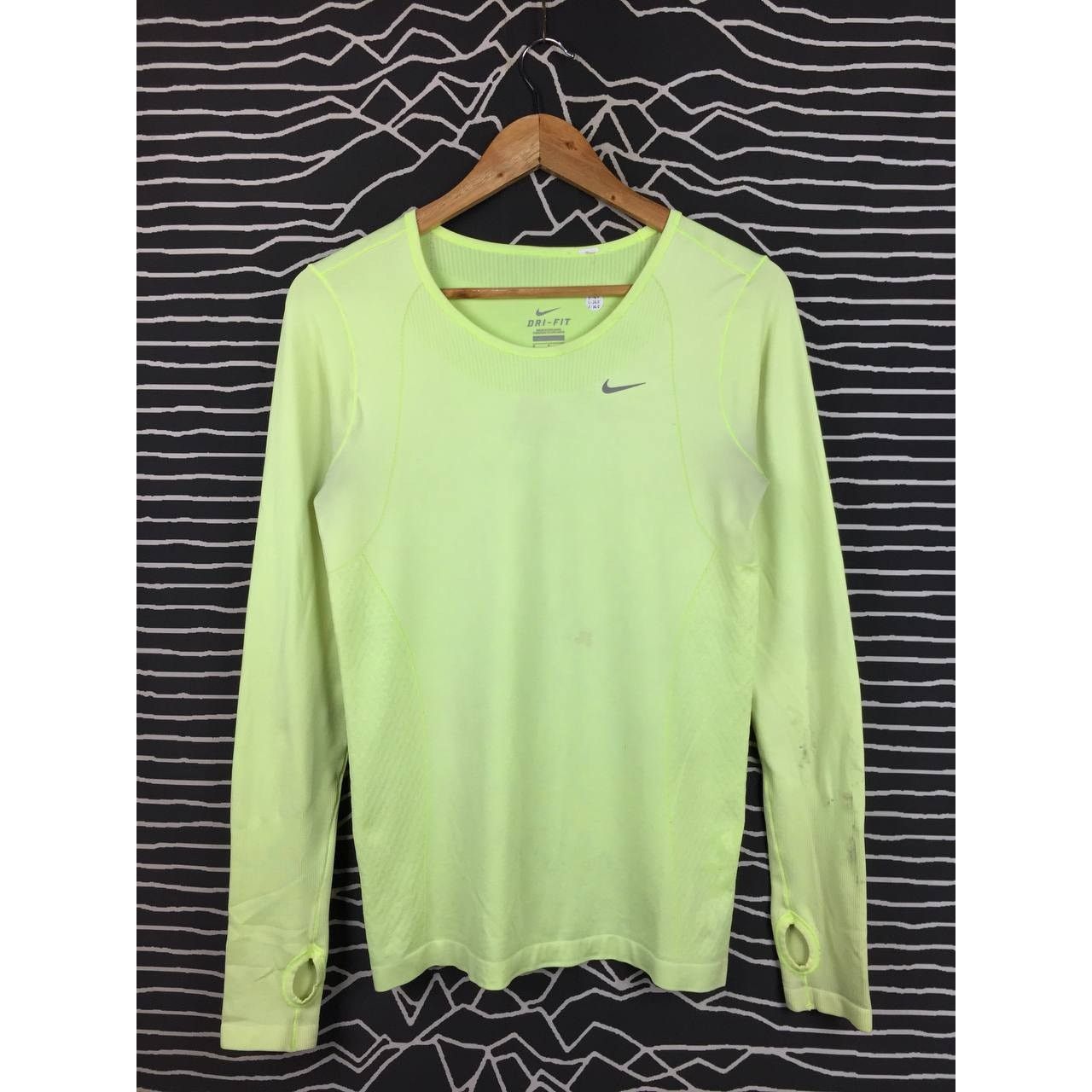 Nike Nike Dri-Fit Running Long Sleeve Activewear Tee Size US S / EU 44-46 / 1 - 1 Thumbnail