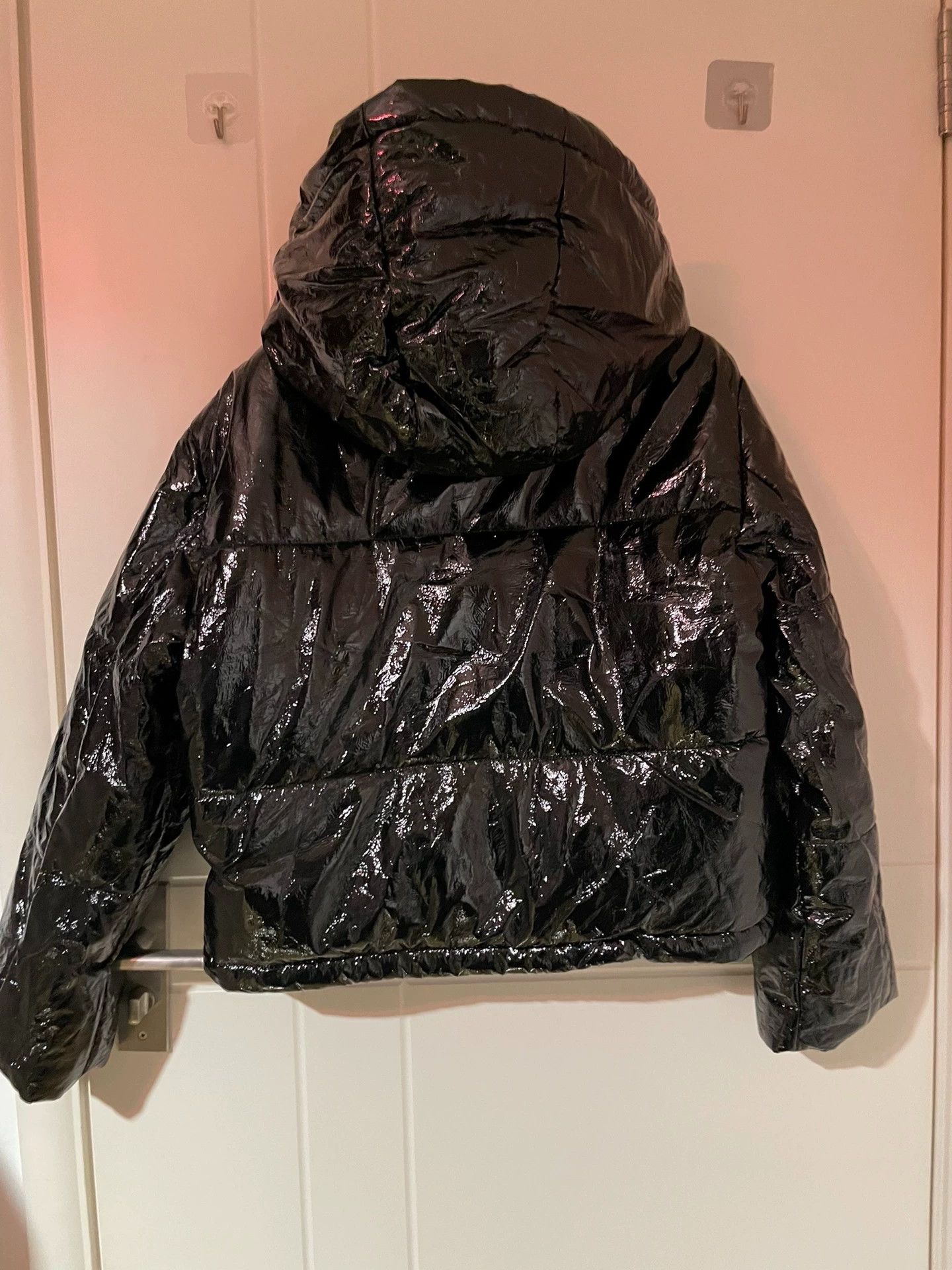 MSGM msgm shiny down jacket 38, worn once, detachable hood Size XS / US 0-2 / IT 36-38 - 2 Thumbnail
