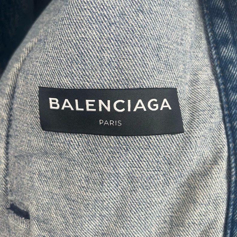 Balenciaga Balenciaga Coke Blue Destruction Denim Jacket Size US S / EU 44-46 / 1 - 4 Thumbnail