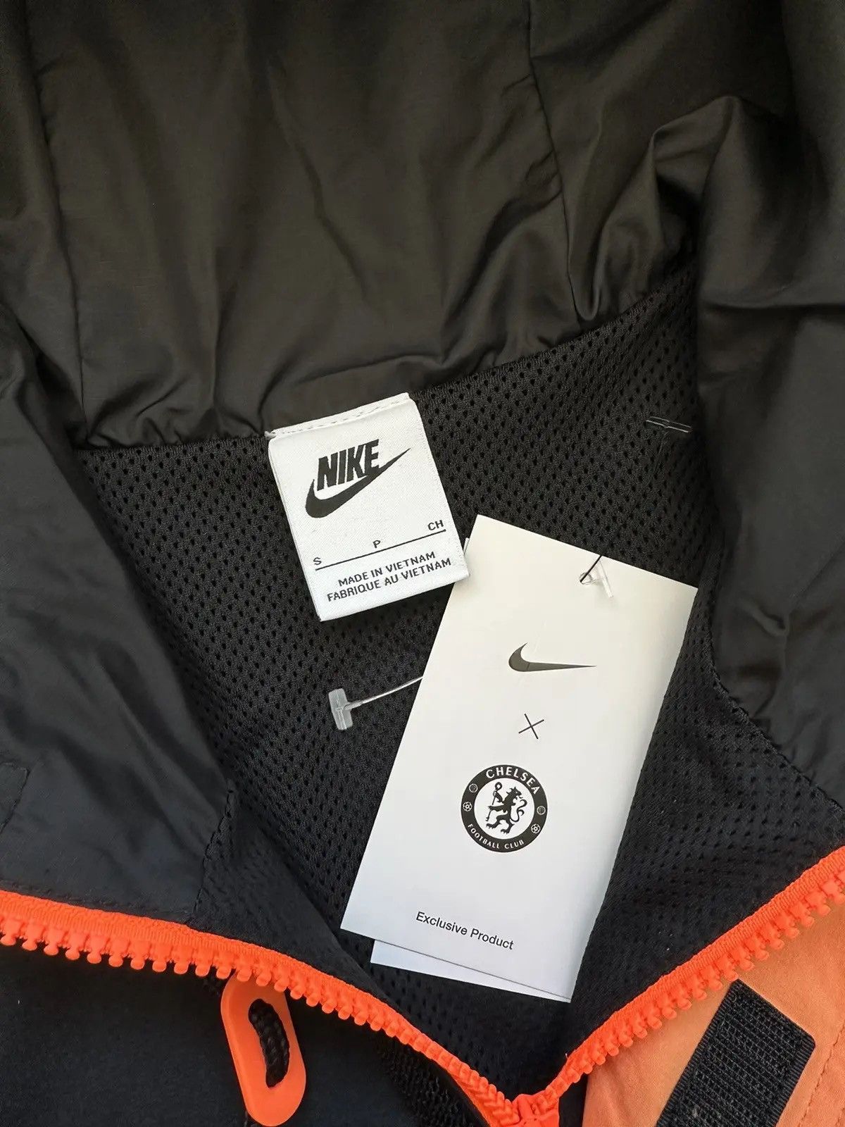 Nike FC Chelsea Nike Light Anorak Jacket Hooded Oversized Size US S / EU 44-46 / 1 - 10 Thumbnail