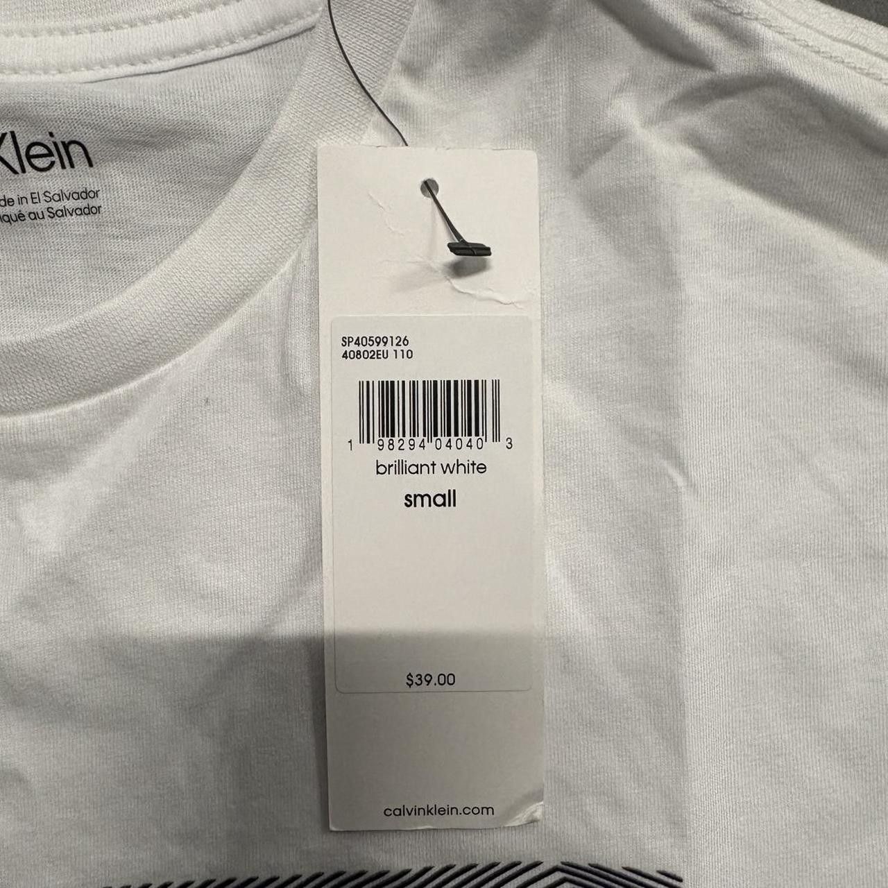 Calvin Klein Crazy Vintage Y2K/2000s Calvin Klein Brilliant White Essential Graphic Tee! Size US S / EU 44-46 / 1 - 5 Thumbnail