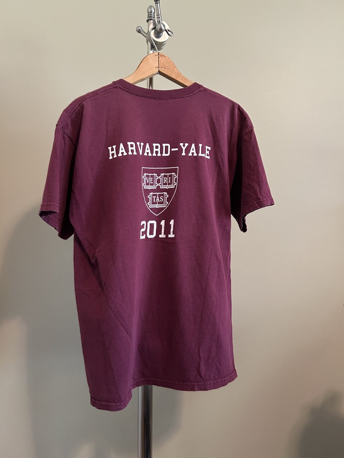 Gildan “I go to Yale” ivy league rivalry tee Size US L / EU 52-54 / 3 - 2 Thumbnail