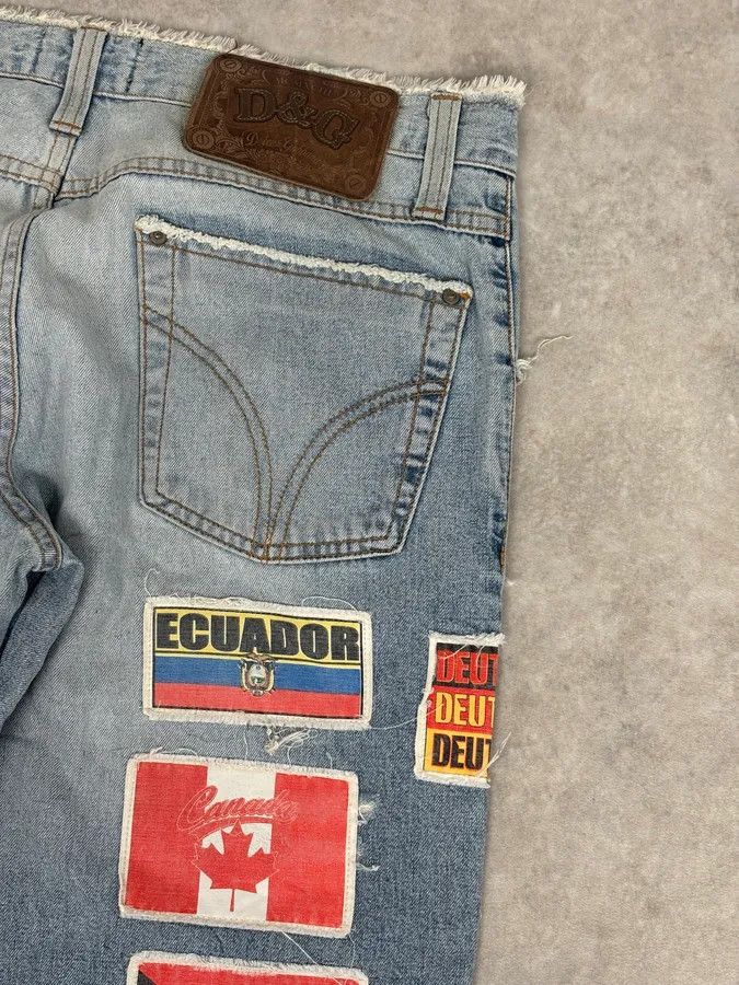 Dolce & Gabbana AW2004 Dolce & Gabbana Light Blue Denim International Flag Patch Jeans Size US 34 / EU 50 - 8 Thumbnail