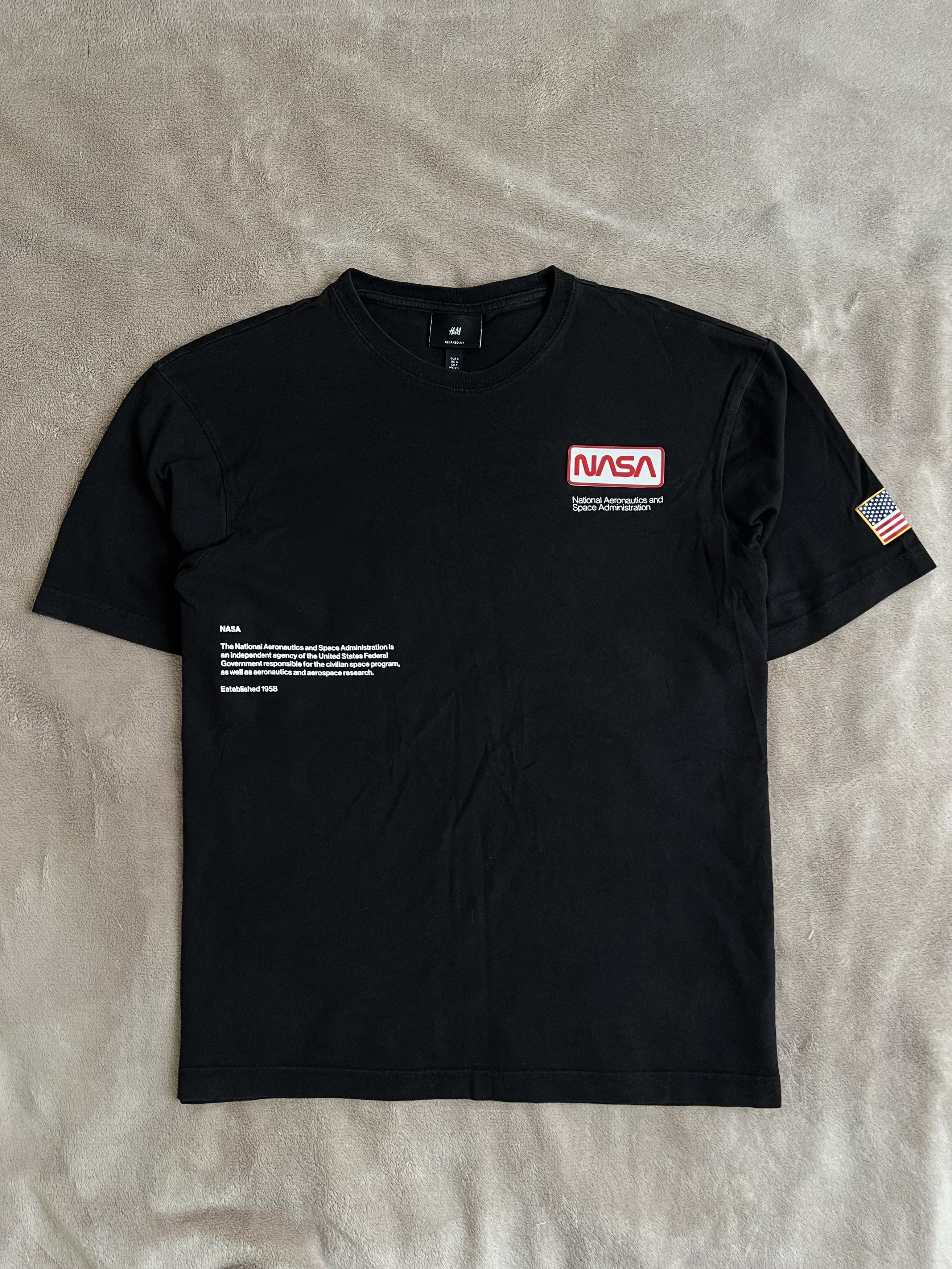 H&M H&M x NASA USA Limited Edition Relaxed fit T-shirt Size US M / EU 48-50 / 2 - 1 Thumbnail