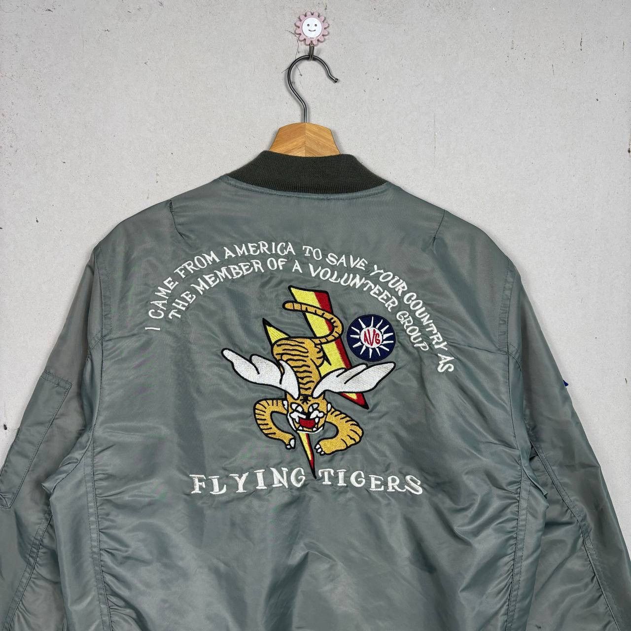 Japanese Brand Mr Gentle W Flying Tigers P-40 Warhawk Bomber Jacket Large Size US L / EU 52-54 / 3 - 8 Thumbnail