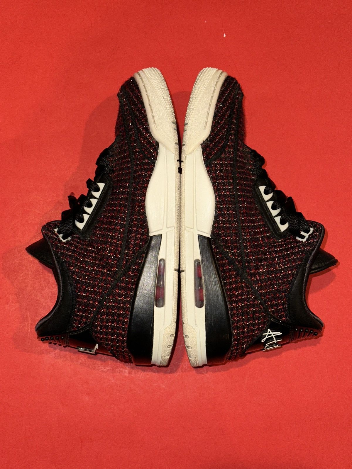 Vogue Anna Wintour x Air Jordan 3 Vogue Magazine University Red 8 Size US 8 / IT 38 - 4 Thumbnail