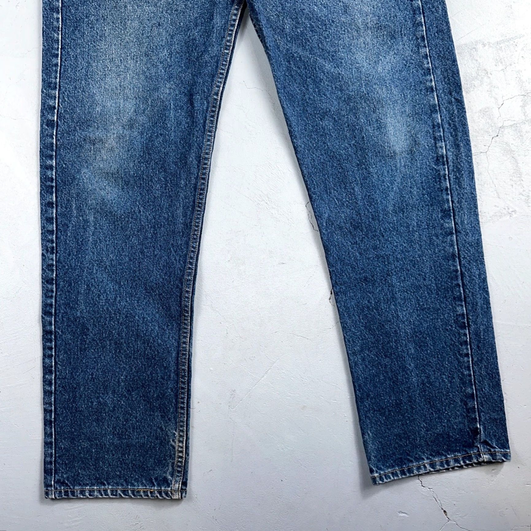 Levi's VINTAGE Levi's 505 Jeans Mens 40x32 Blue Medium Wash 90s Orange Tab Denim Straight Size US 40 / EU 56 - 3 Thumbnail