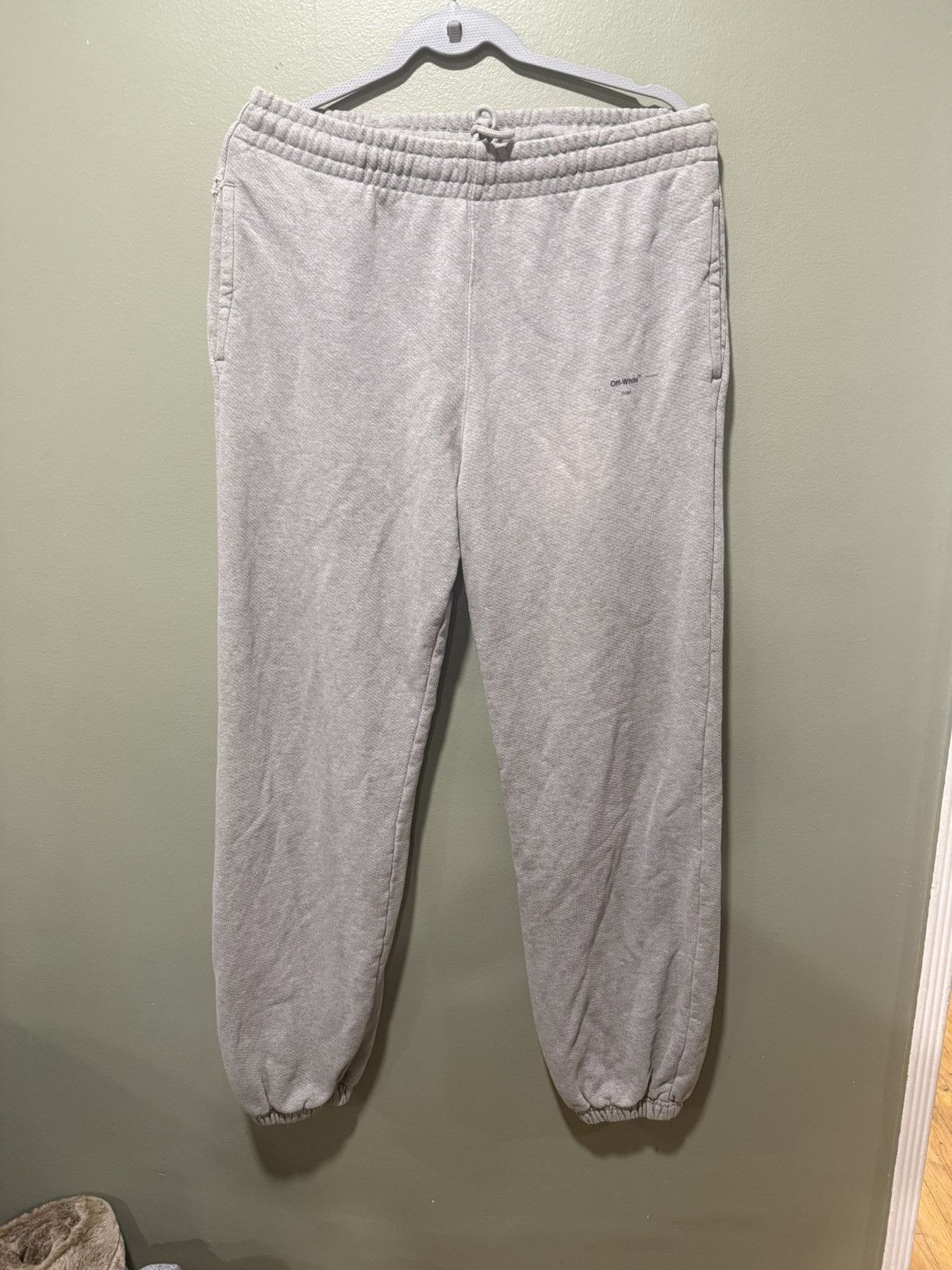 Off-White Off white Sweats Grey Size US 34 / EU 50 - 1 Thumbnail