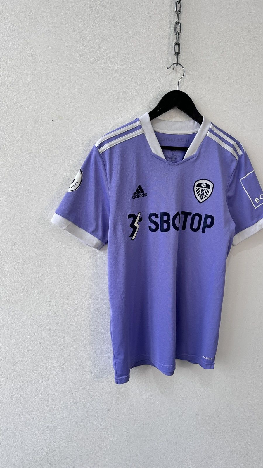 Macron Leeds United 21-22 Away Football Shirt Jersey Adidas Purple Size US L / EU 52-54 / 3 - 2 Thumbnail