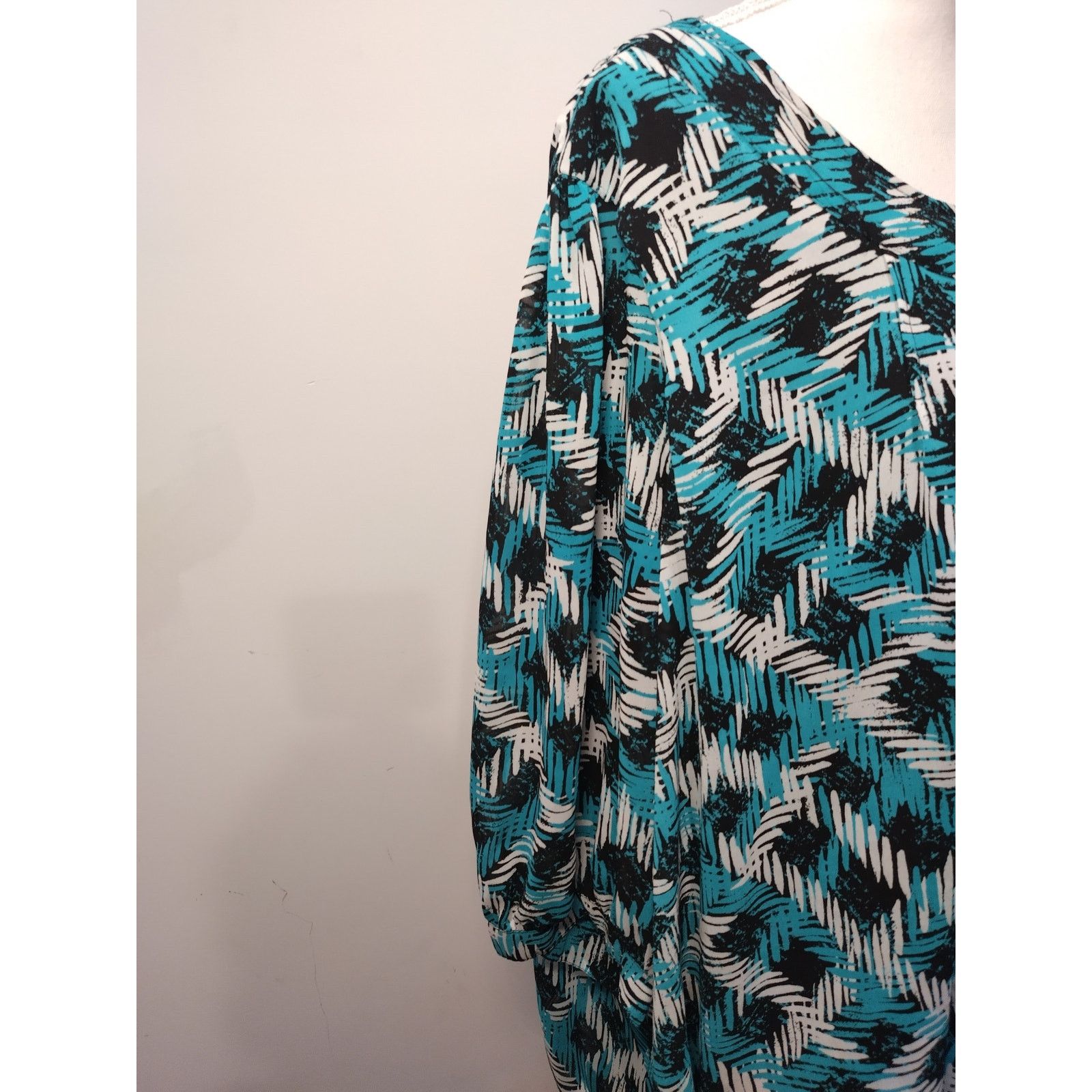 Covington Covington Women 3/4 Sleeve Top Blouse Scoop Neck Blue Black Size XXL / US 16-18 / IT 52-54 - 8 Thumbnail