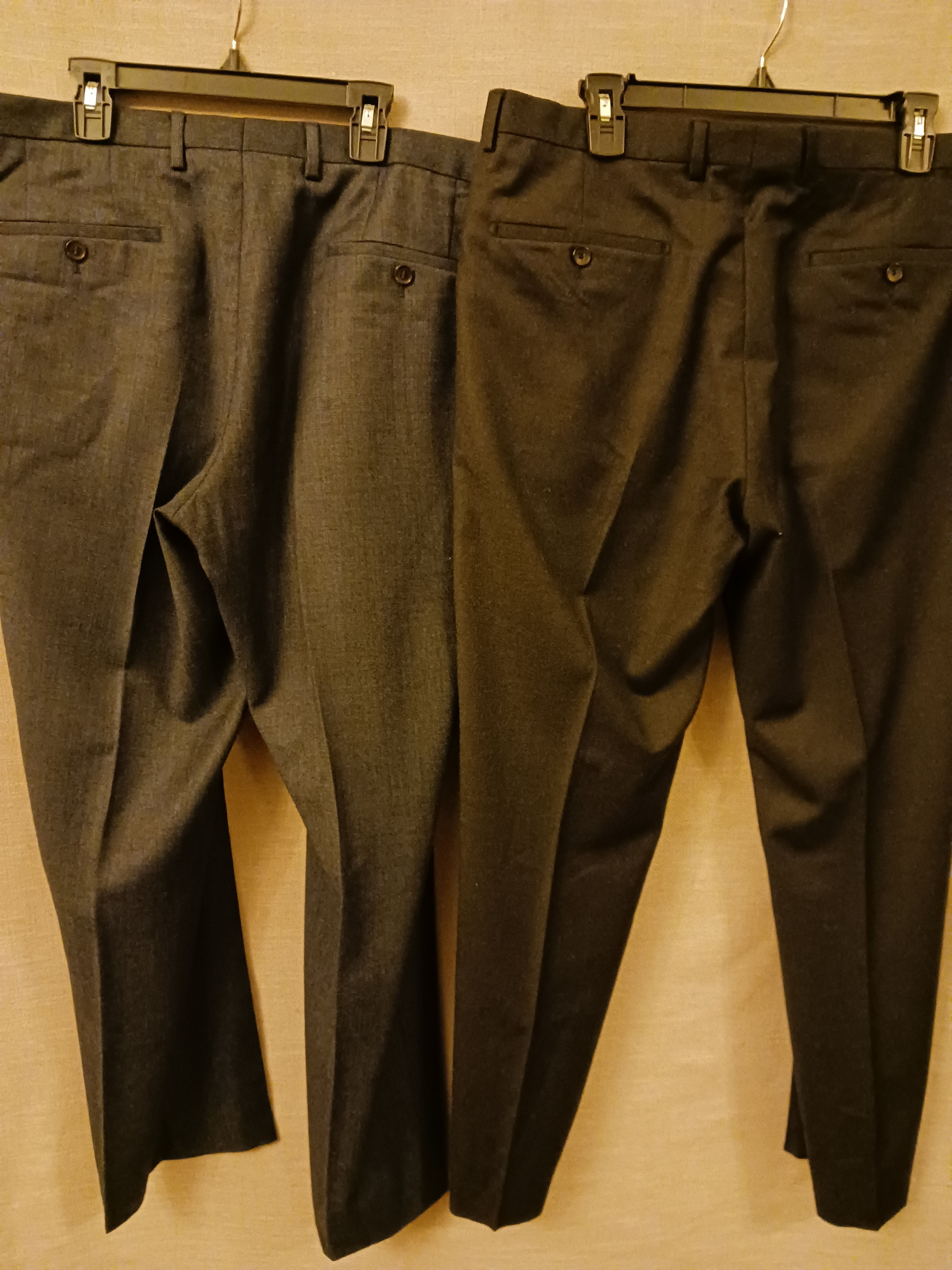 Hugo Boss Lot of 2 Pairs of100% Wool Flat Front Pants Size US 36 / EU 52 - 2 Thumbnail