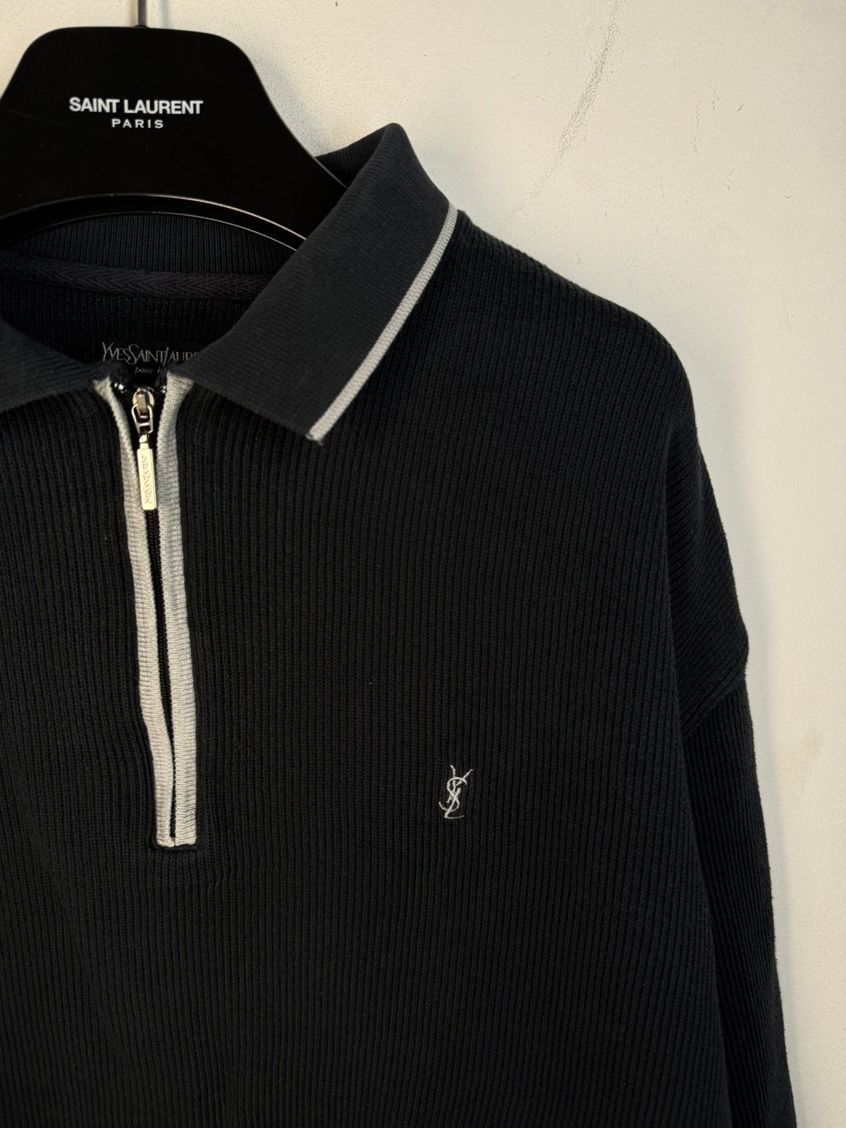 Yves Saint Laurent 90s YSL Sweatshirt 1/4 Quarter Zip Black Vintage Sweater Size US XL / EU 56 / 4 - 1 Thumbnail