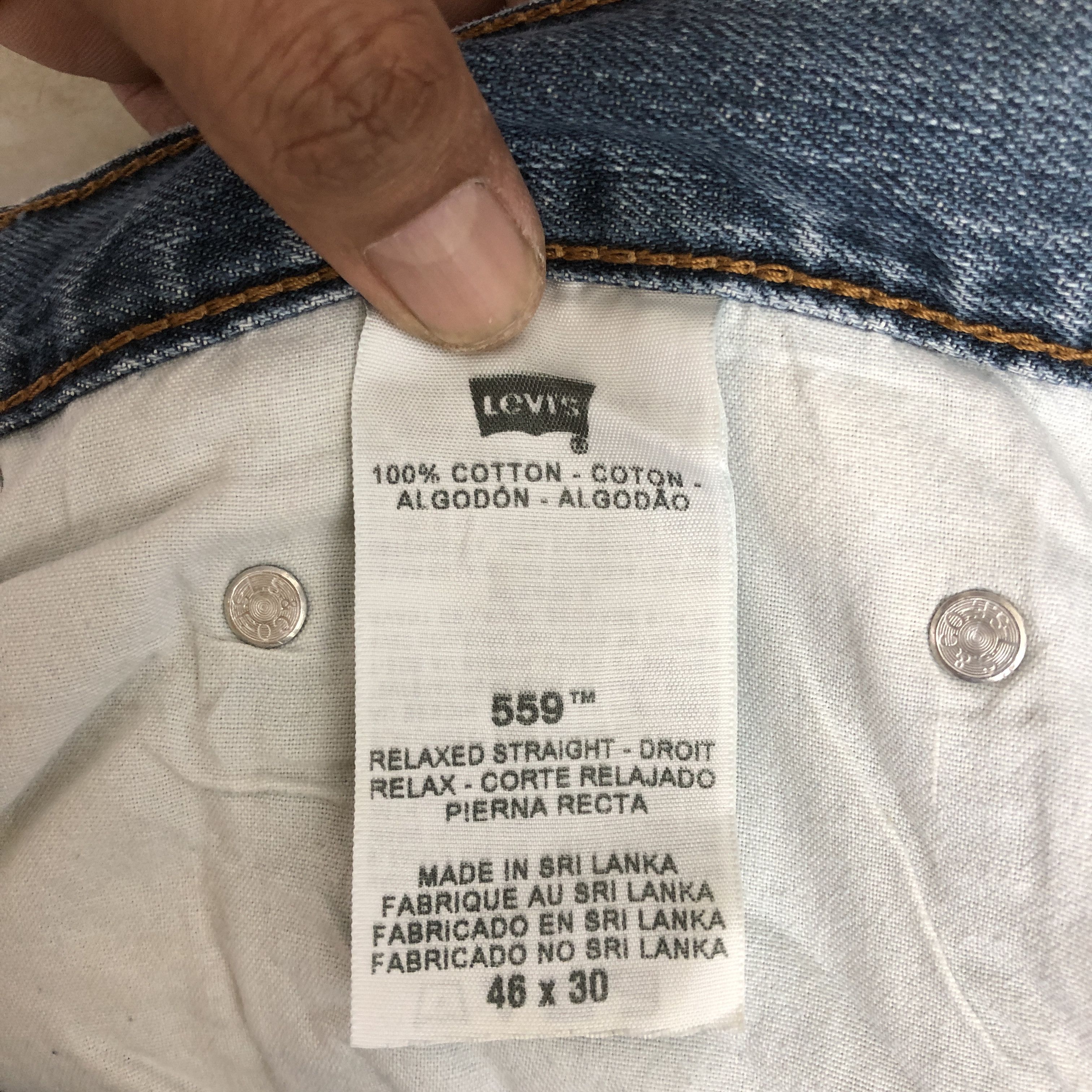 Levi's Vintage Levis 559 Baggy Jeans Levi's Light Wash Faded Denim Size US 42 / EU 58 - 11 Thumbnail