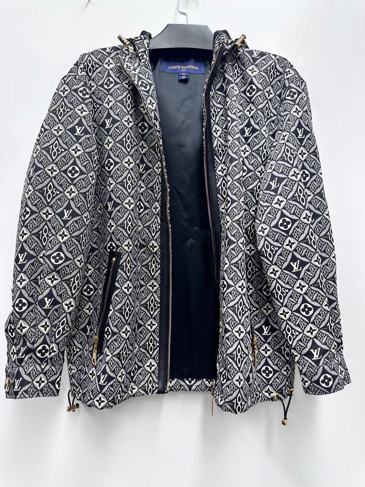 Louis Vuitton Louis Vuitton All-Over Print Jacket 36 Size XS / US 0-2 / IT 36-38 - 1 Thumbnail