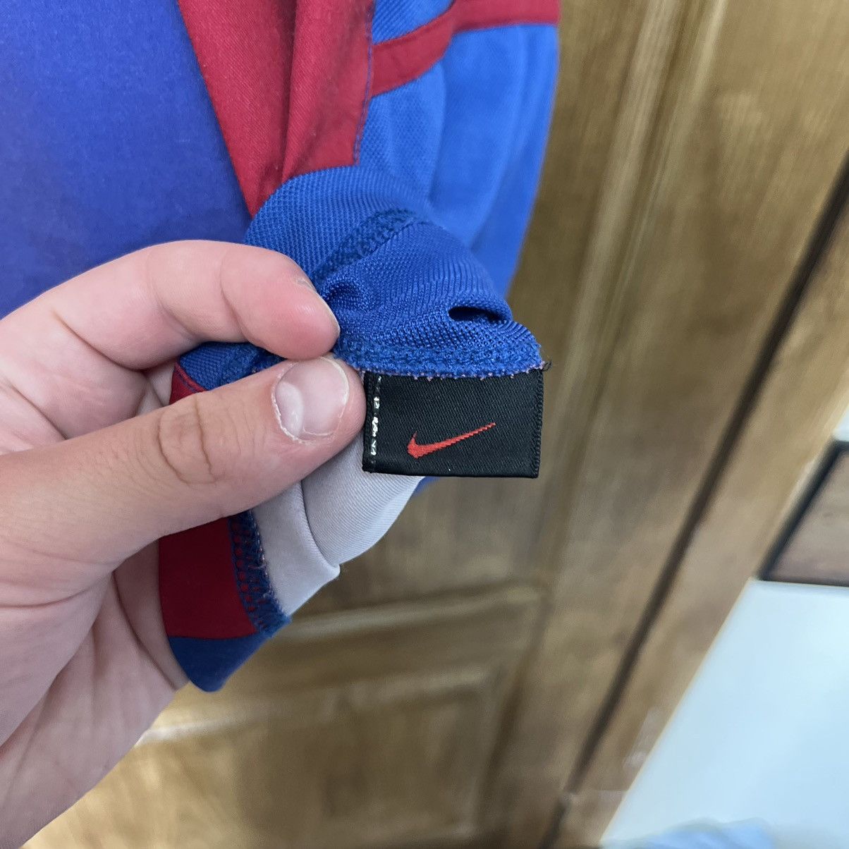Nike Nike Barcelona vintage football jersey 90s Size US L / EU 52-54 / 3 - 8 Thumbnail