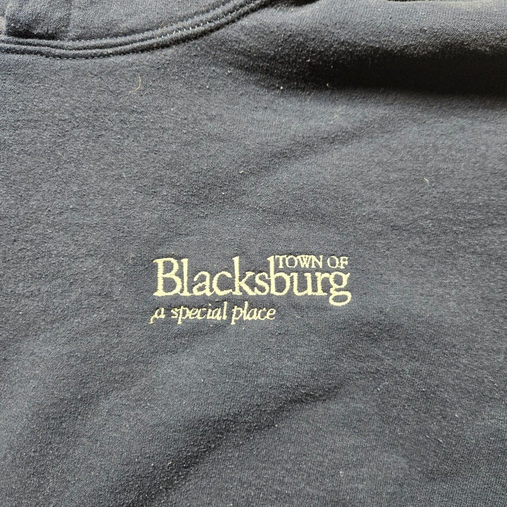 Vintage Blacksburg Town VA Virginia Hoodie Sweatshirt Sweater Adult Men 2XL Blue Pullover Mens Version? Size US XXL / EU 58 / 5 - 2 Thumbnail