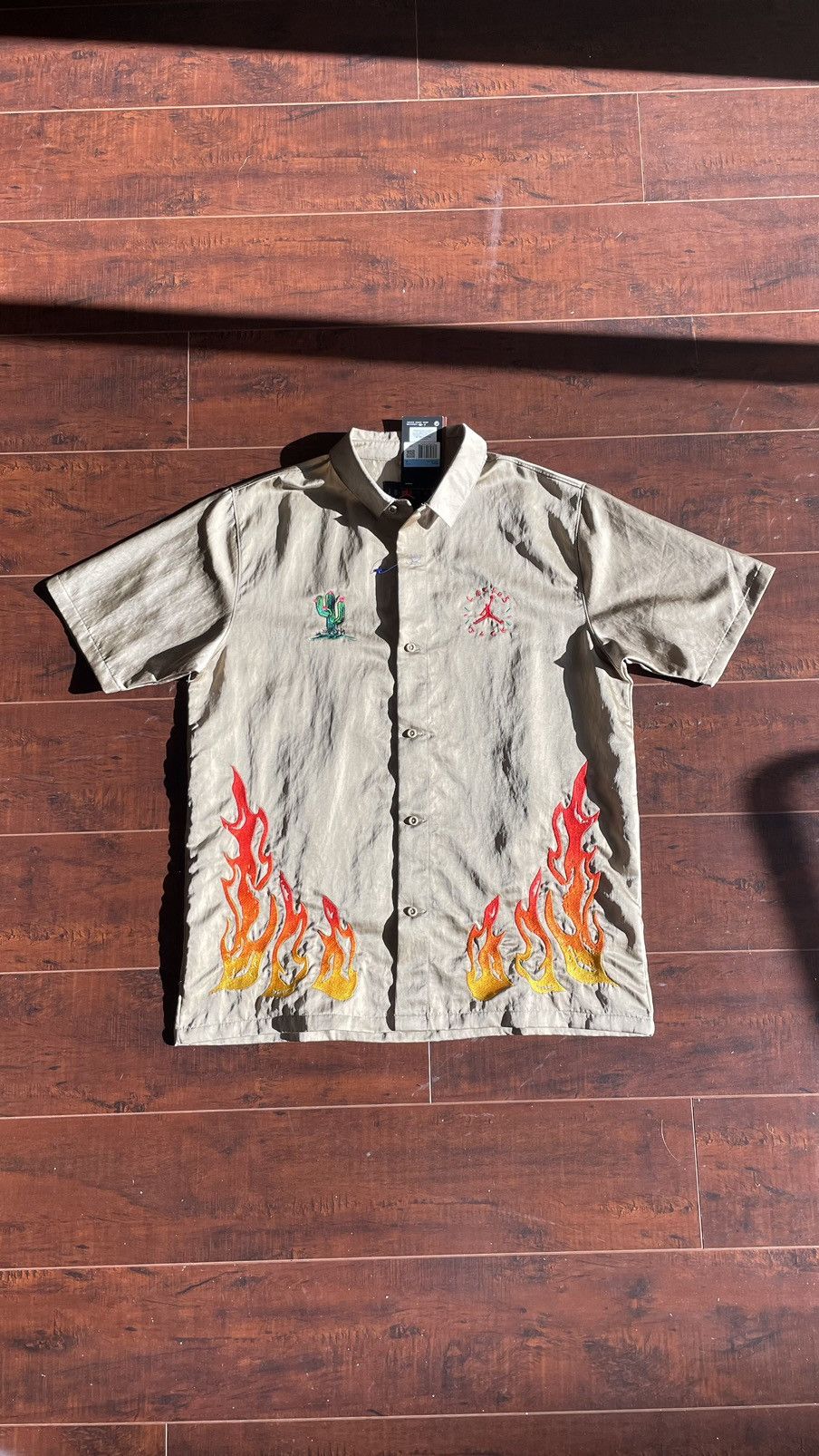 travis scott jordan cactus jack shirt