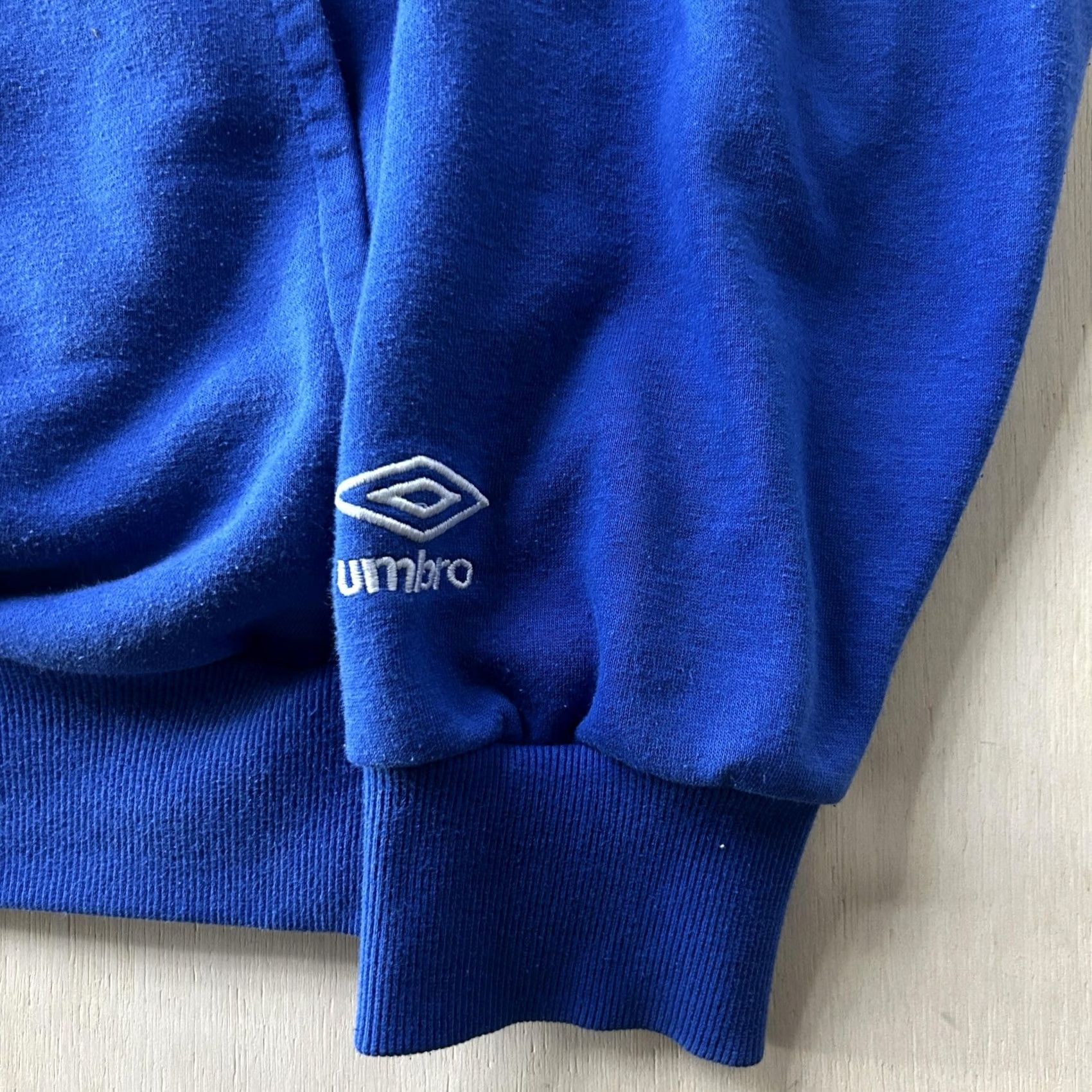 Umbro Umbro Hoodie Mens Large Blue Fleece Pullover Kangaroo Pocket Soccer Sweatshirt Size US L / EU 52-54 / 3 - 2 Thumbnail
