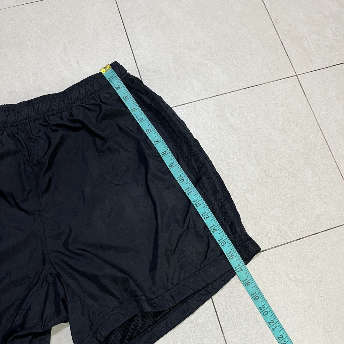 Adidas Adidas Black Stripes Shorts Size 30" / US 8 / IT 44 - 16 Thumbnail