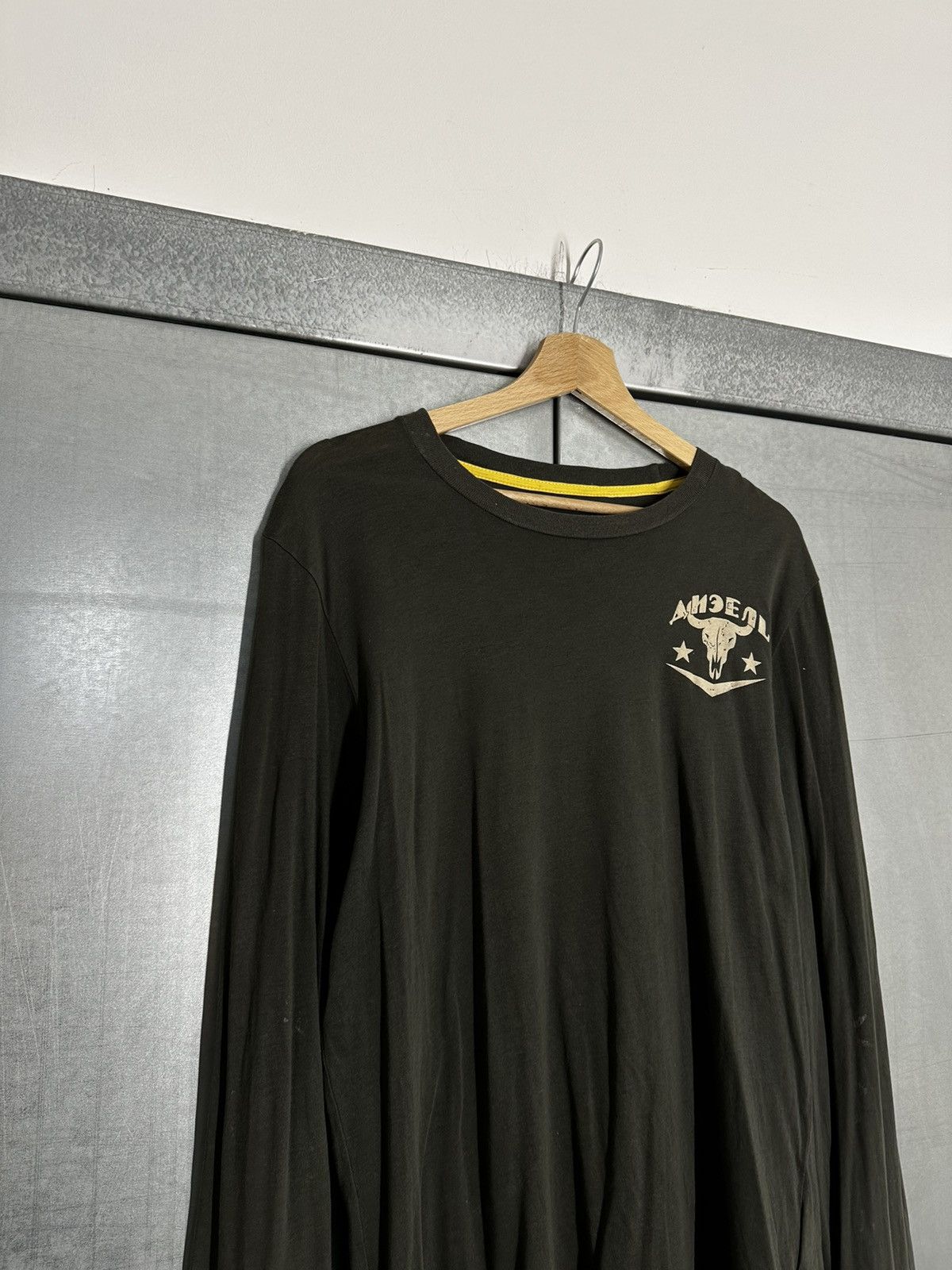 Diesel Diesel Russian Lettering Longsleeve Size US L / EU 52-54 / 3 - 4 Thumbnail