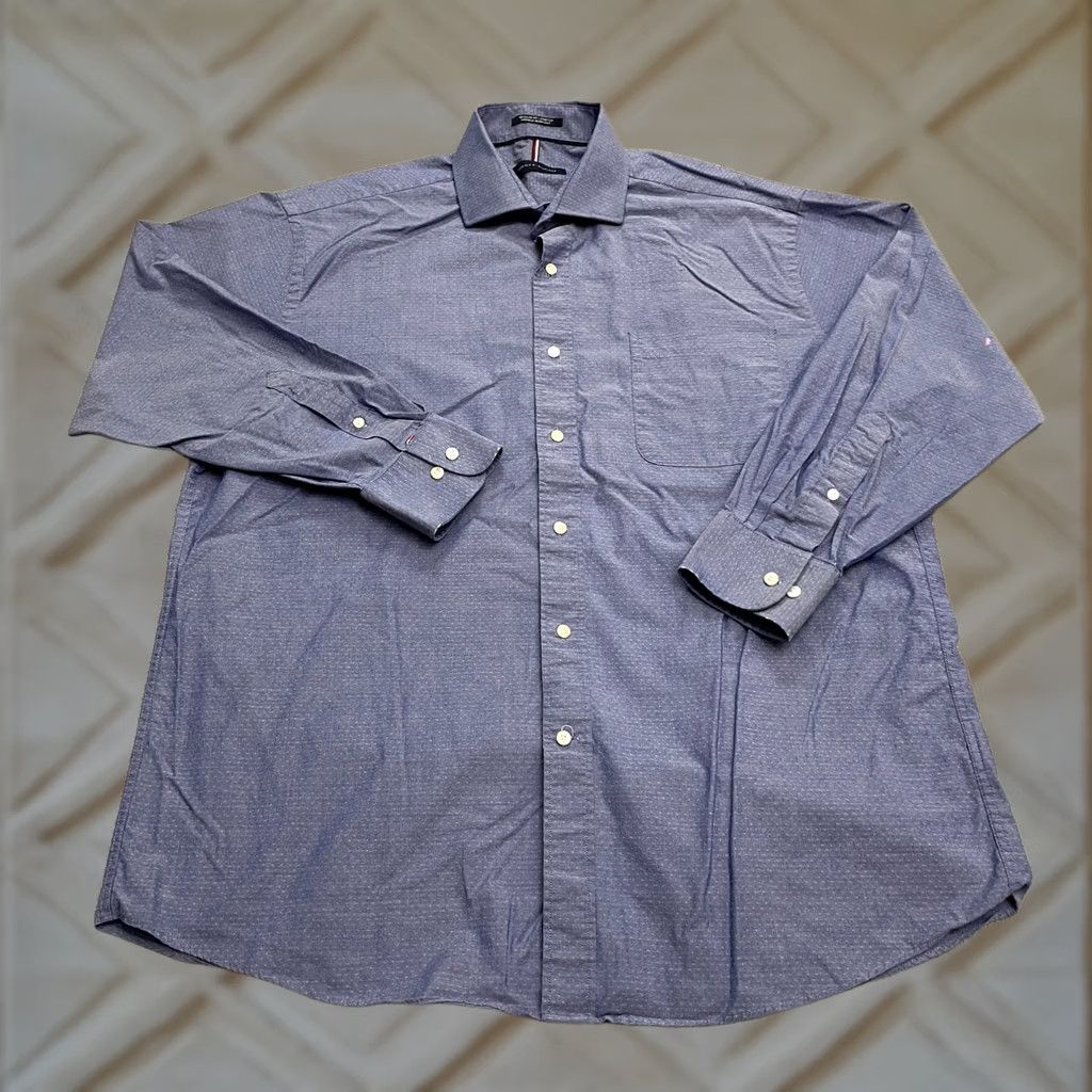 Tommy Hilfiger Tommy Hilfiger Dress Shirt Mens Large Blue Regular Fit Stretch Wrinkle Resistant Size 42R - 1 Thumbnail