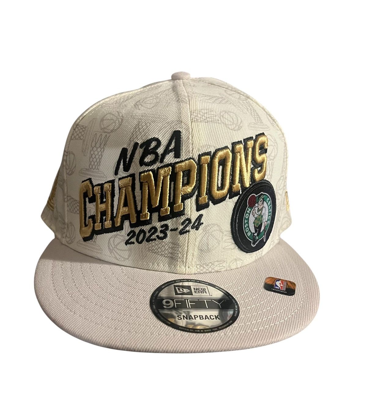 NBA × New Era Boston Celtics 2023-2024 NBA Champions New Era snapback hat Size ONE SIZE - 1 Thumbnail