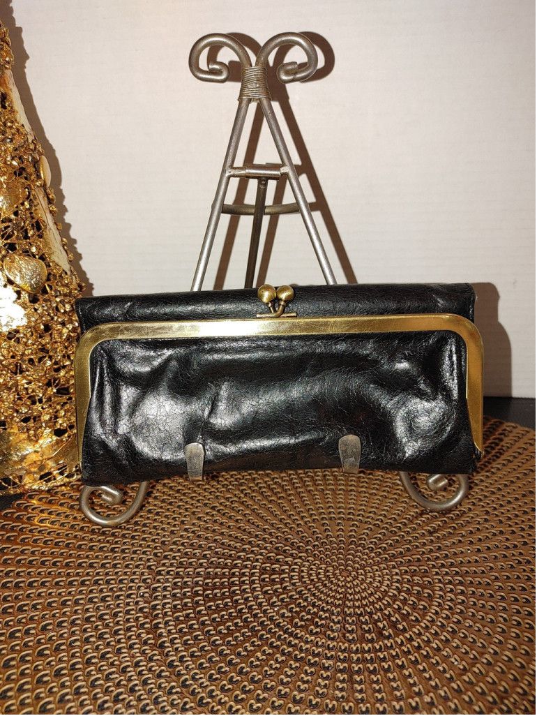 Hobo Hobo Int.l Lauren Clutch Patent Leather Wallet Size ONE SIZE - 1 Thumbnail